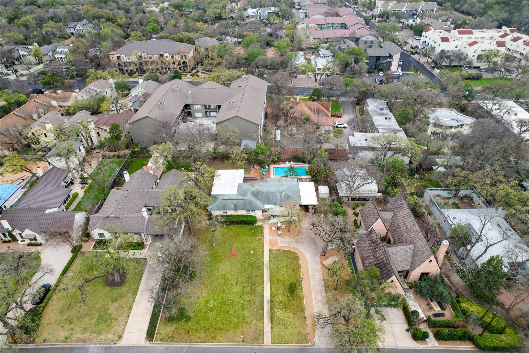 1st image of 2511 Bridle Path, Austin, TX 78703 | MLS# 4086373