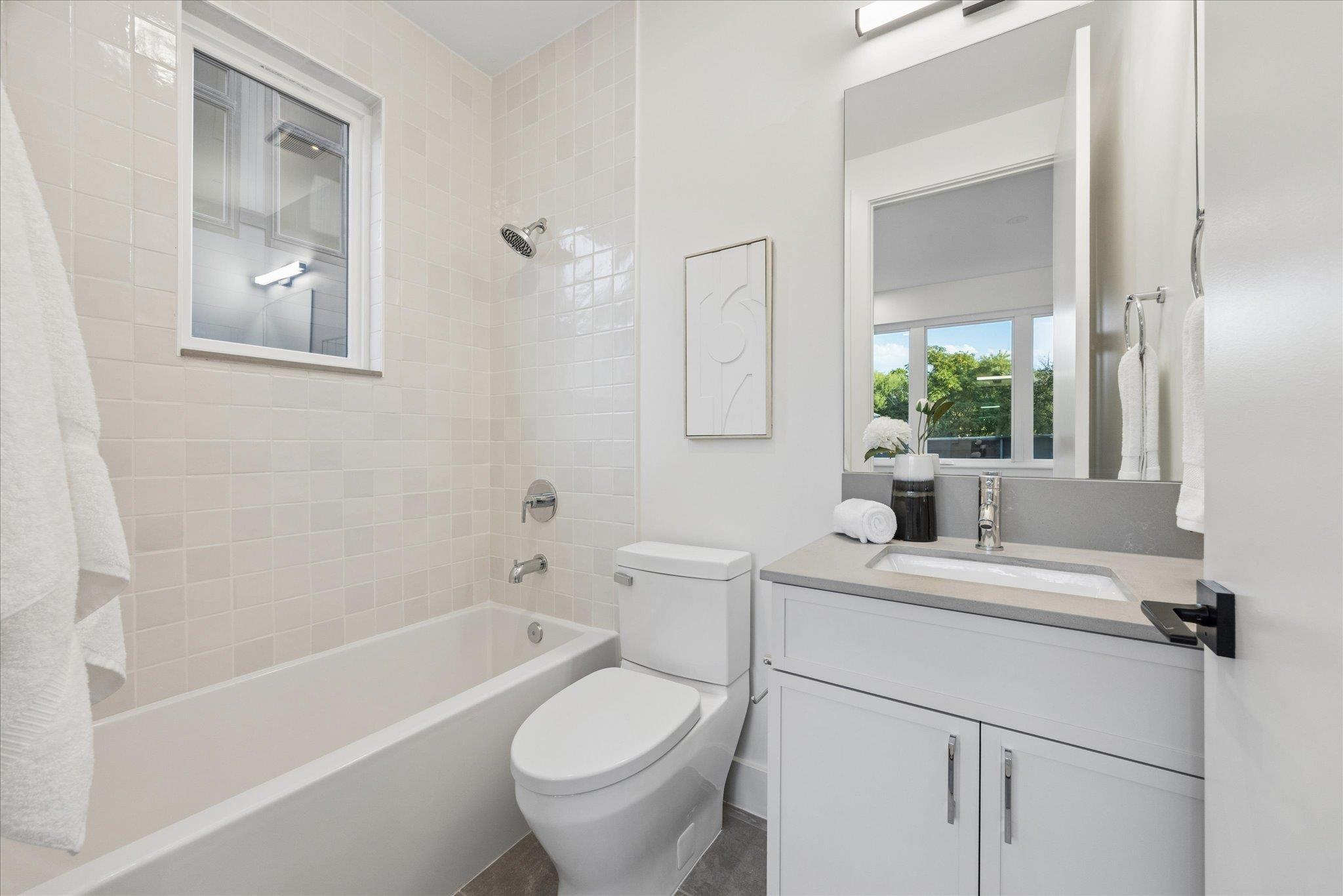 2nd image of 4101 Menchaca Rd, Austin, TX 78704