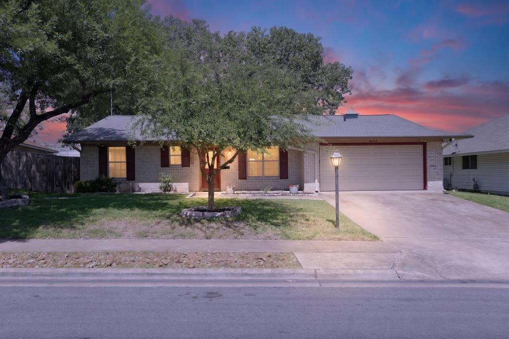 1st image of 8602 Colonial Dr, Austin, TX 78758 | MLS# 5039807