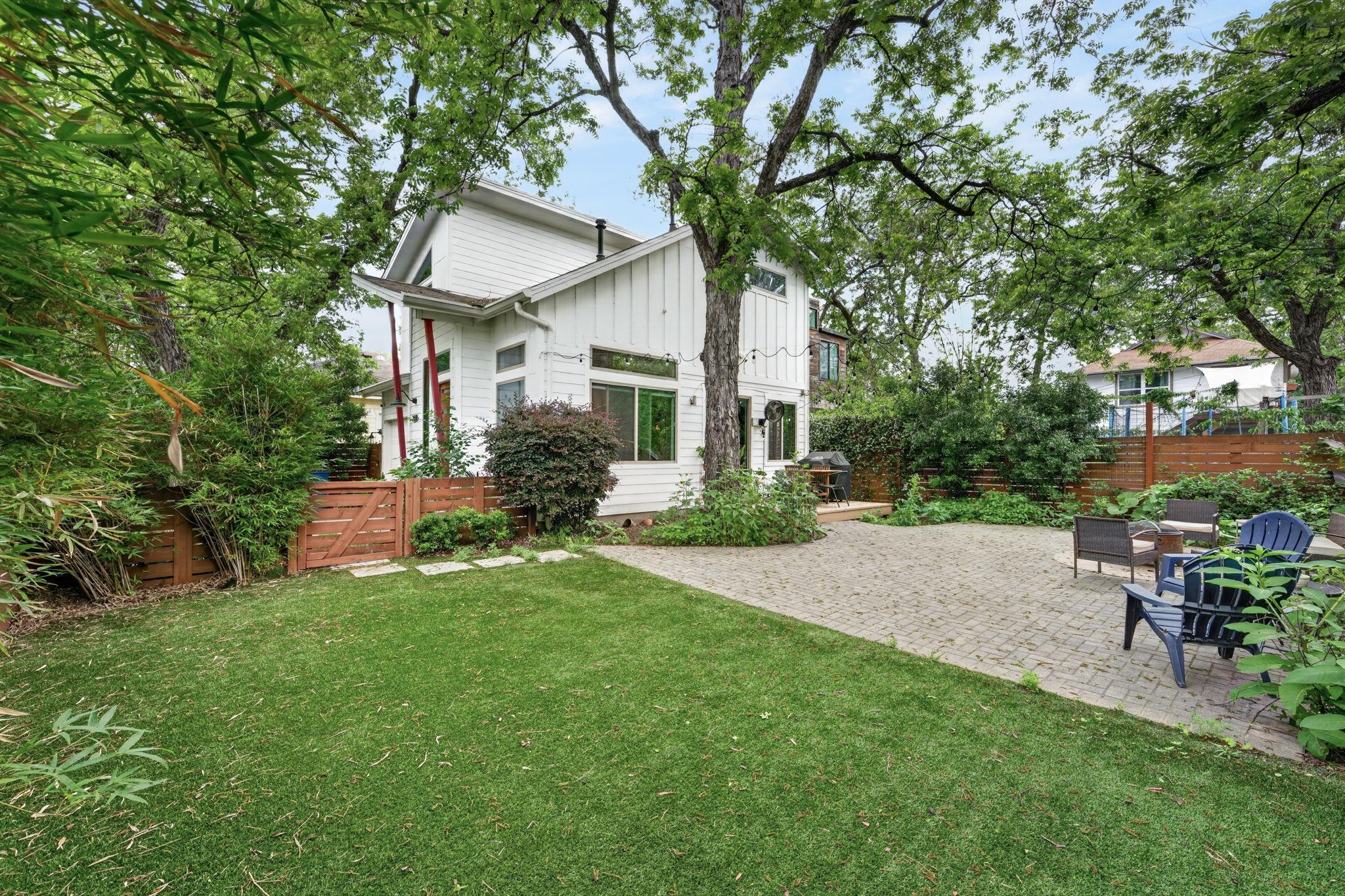 1st image of 2601 Willow St #B, Austin, TX 78702 | MLS# 9447738