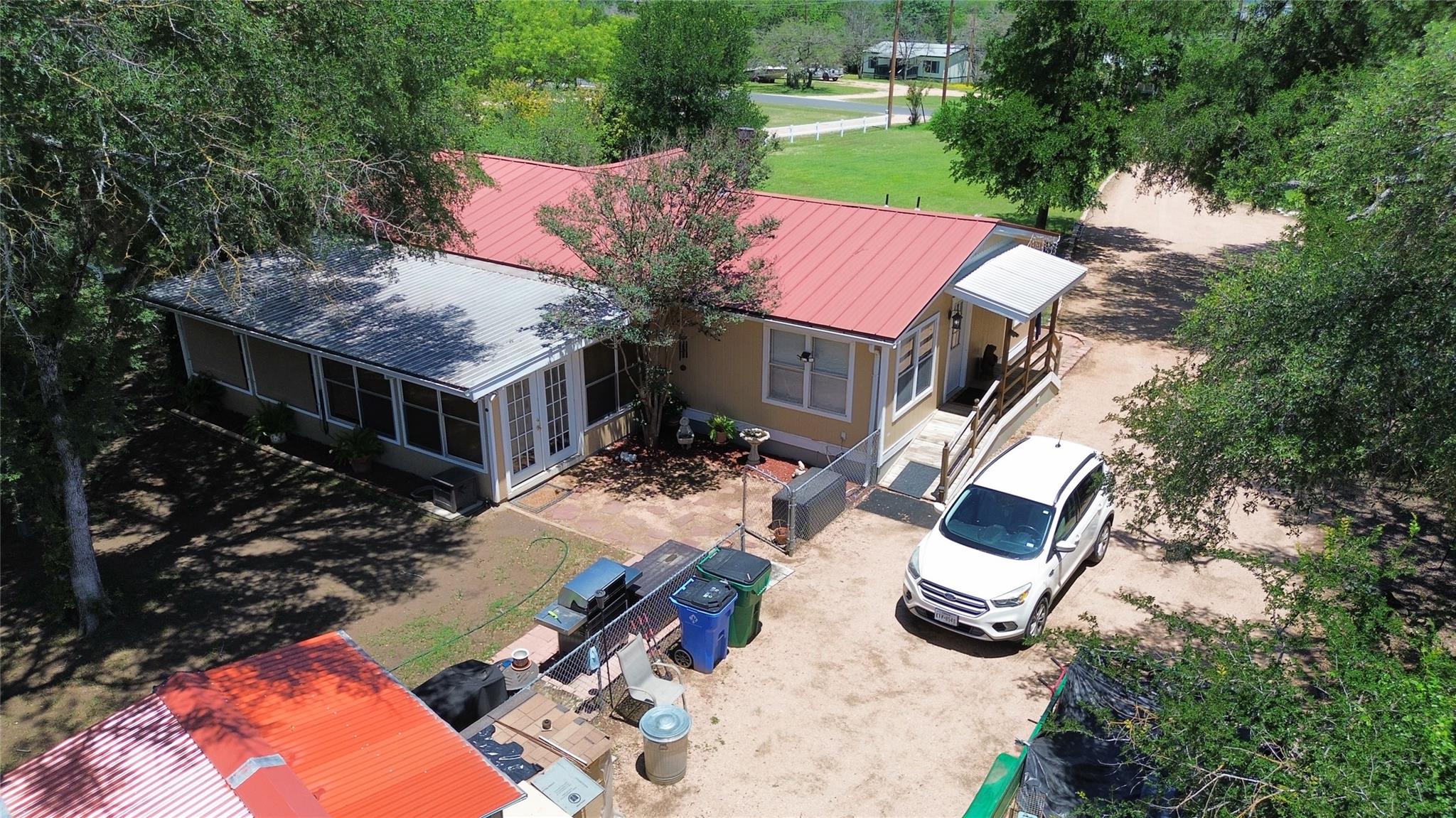 5th image of 15711 La Hacienda Dr, Austin, TX 78734 | MLS# 8869274