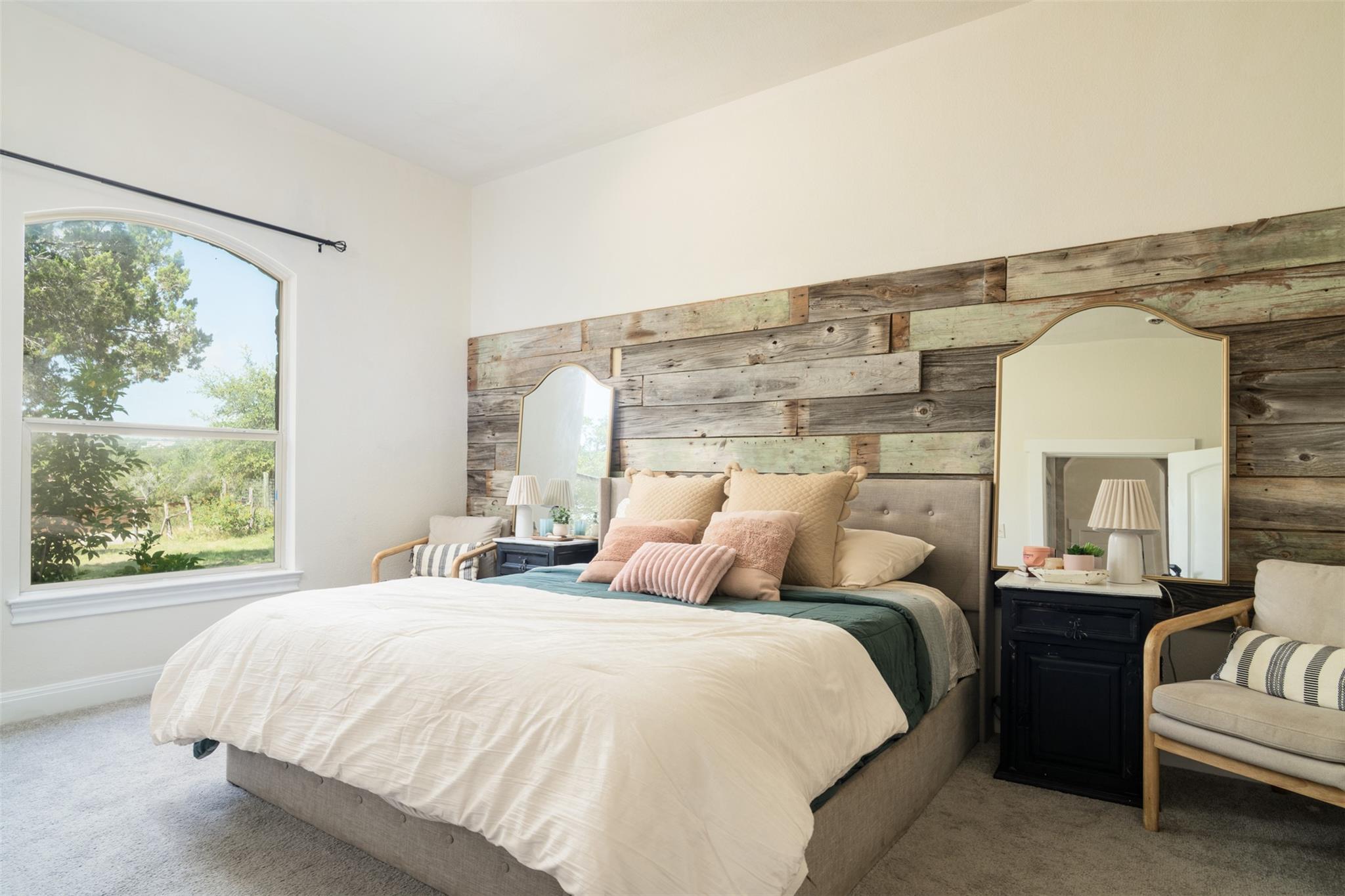 4th image of 901 Panorama Dr, Dripping Springs, TX 78620 | MLS# 1545037