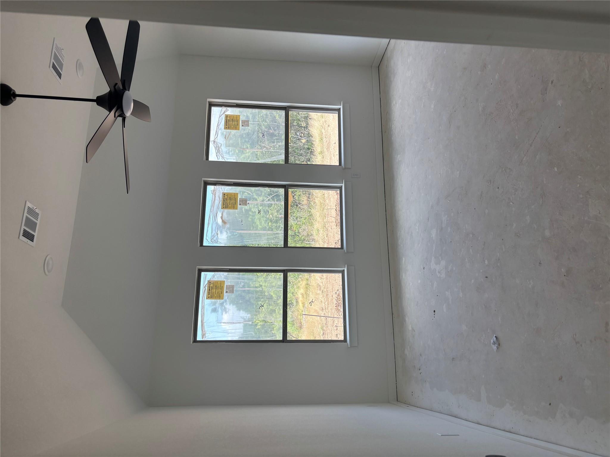 4th image of 511 Los Aliso Ct, Liberty Hill, TX 78642 | MLS# 5178897