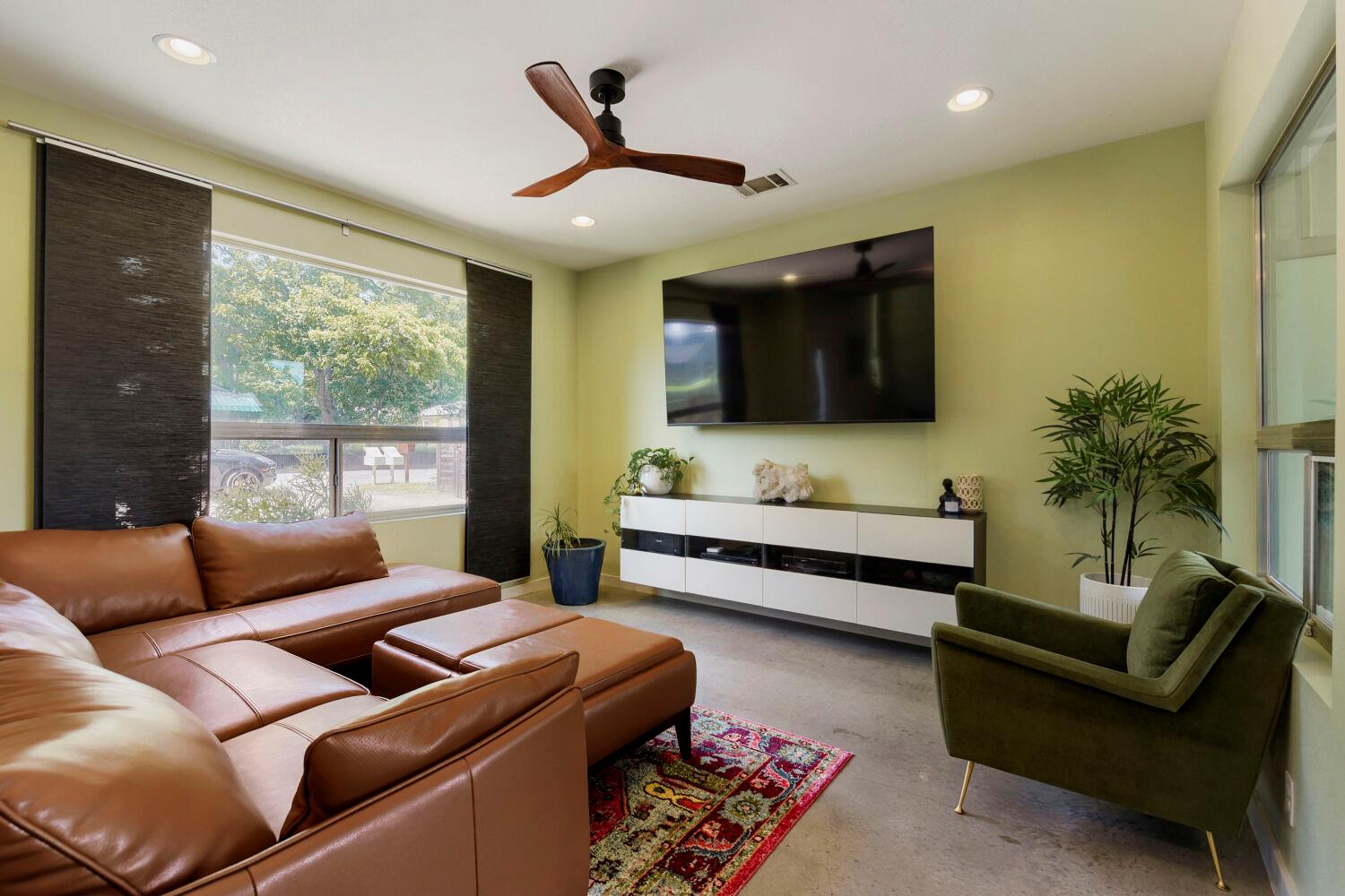 Homes for sale in Austin, TX | 2112 Haskell St #A, Austin, TX 78702 | MLS# 6164921