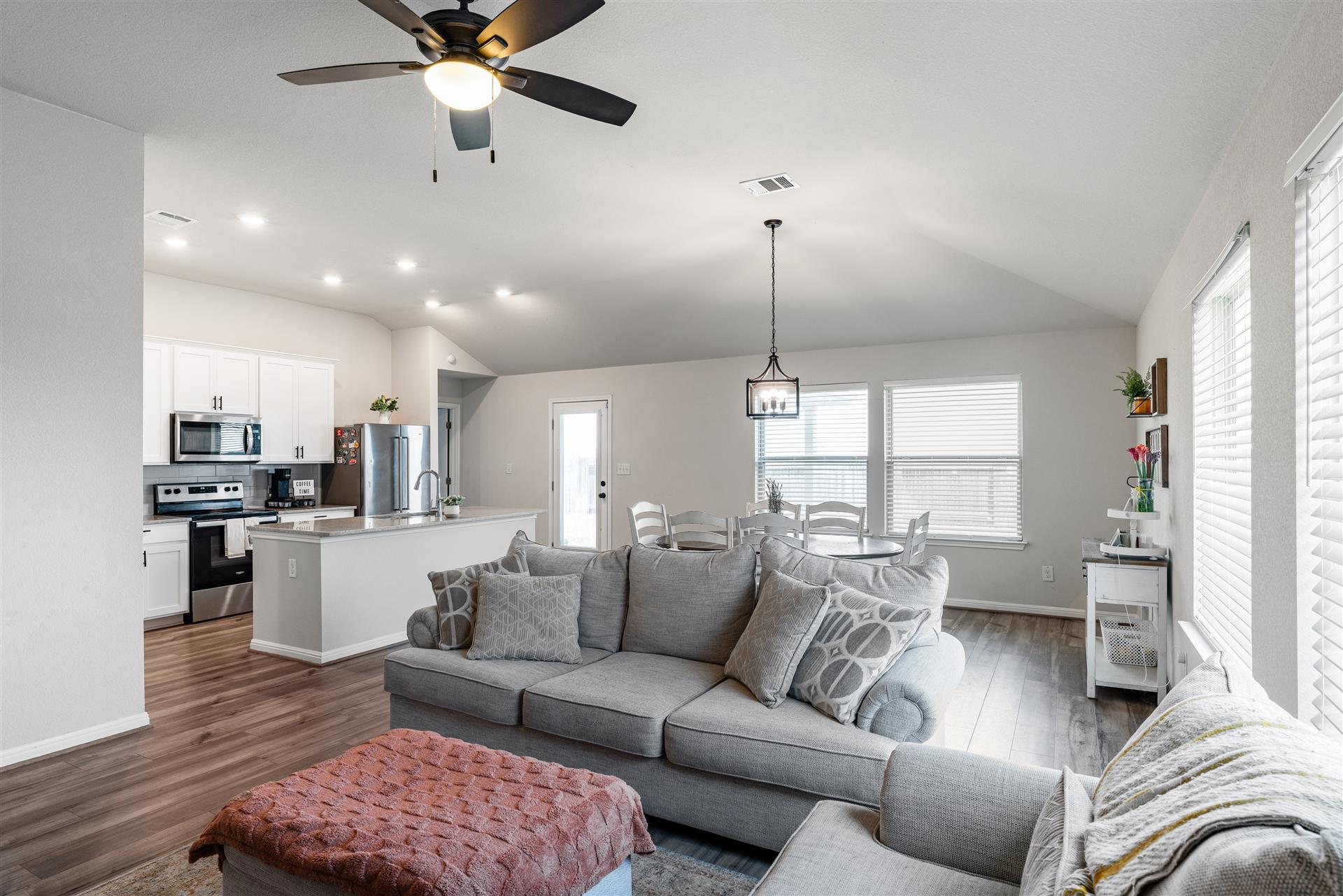 5th image of 716 Sassafras St, Hutto, TX 78634 | MLS# 8758813
