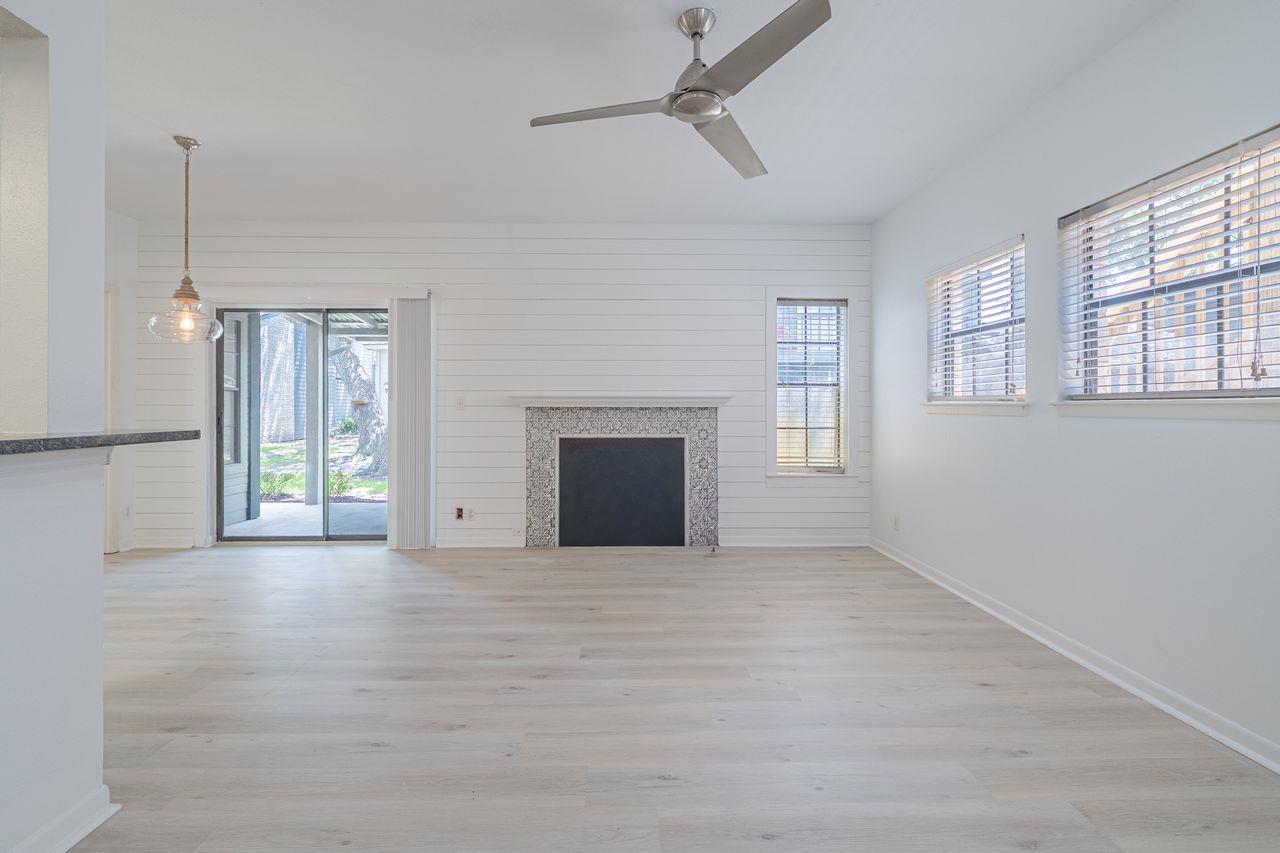 4th image of 210 Oak Bay St #402, Rockport, TX 78382 | MLS# 3934318