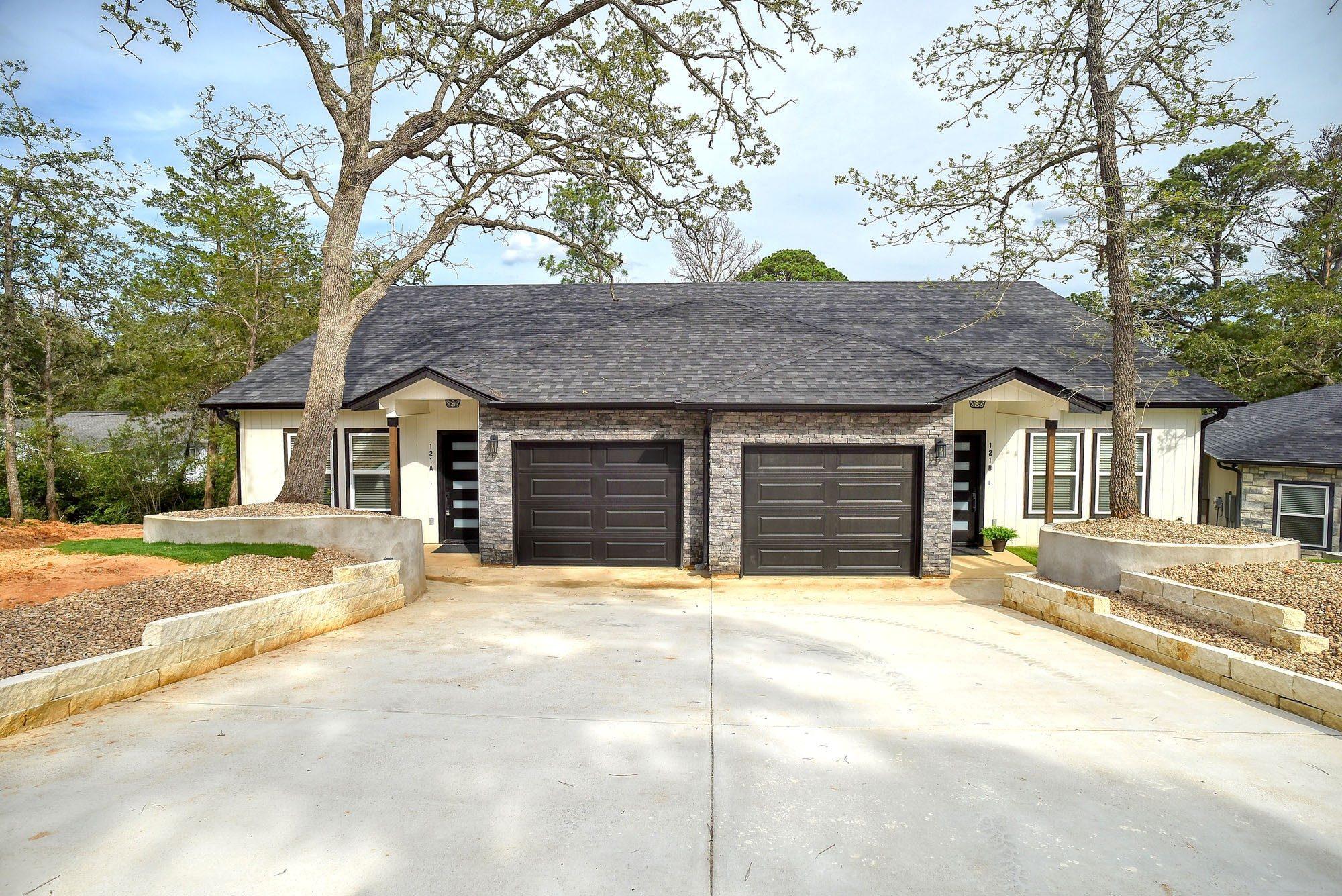 Homes for sale in Bastrop, TX | 121 S Kanaio Dr, Bastrop, TX 78602 | MLS# 8478418