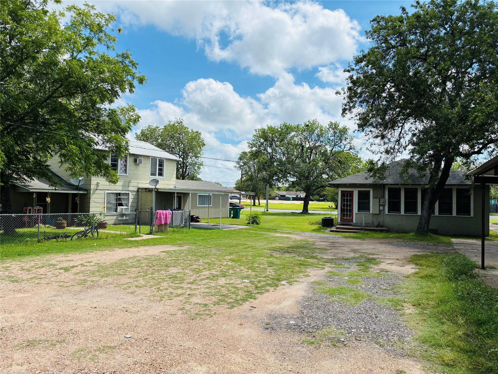 Homes for sale in La Grange, TX | 927937 N Franklin St, La Grange, TX 78945 | MLS# 6291938