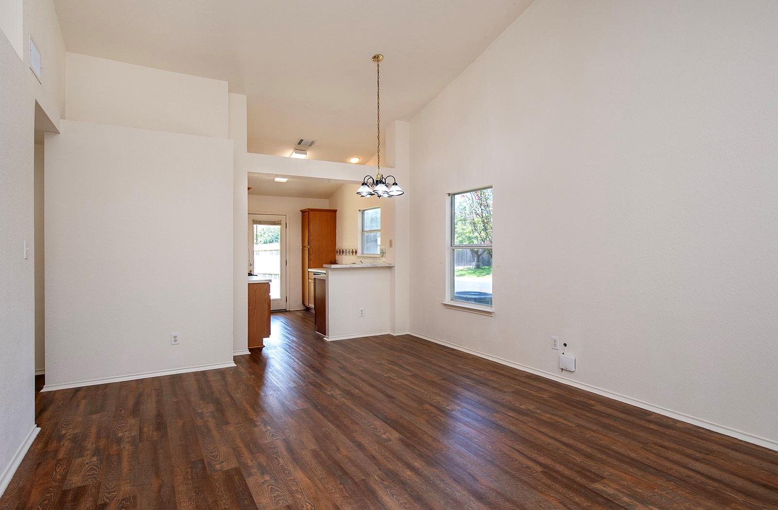4th image of 109 Prairie Springs Cv, Georgetown, TX 78626 | MLS# 6050906