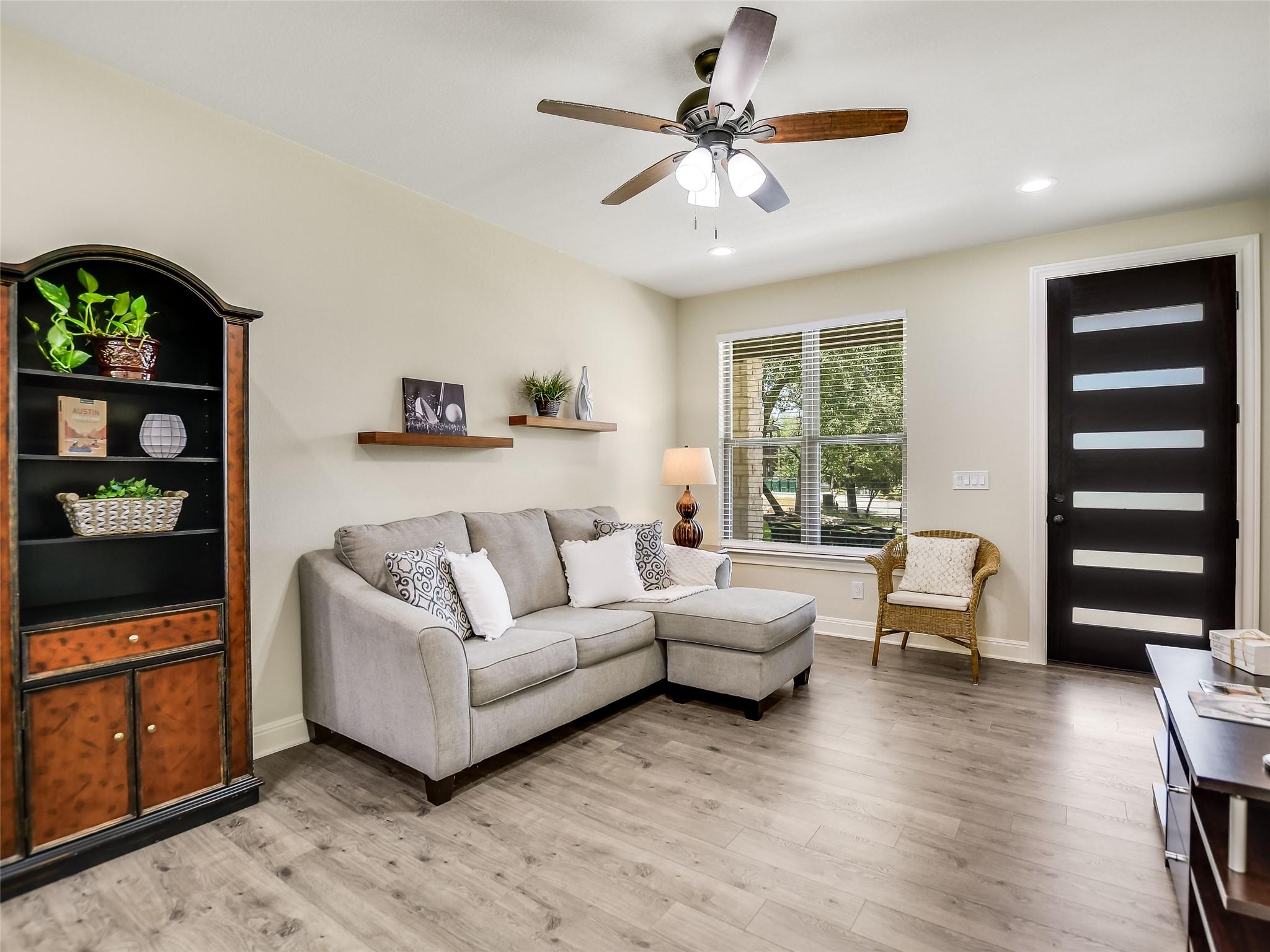 3rd image of 18803 Hogan Cir #16, Lago Vista, TX 78645 | MLS# 3000481