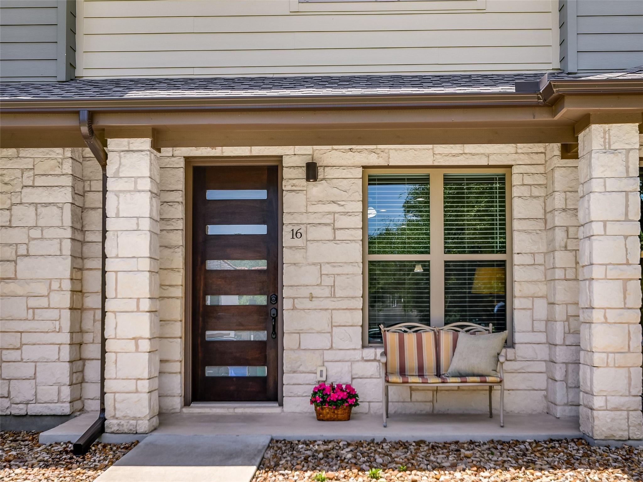 2nd image of 18803 Hogan Cir #16, Lago Vista, TX 78645 | MLS# 3000481