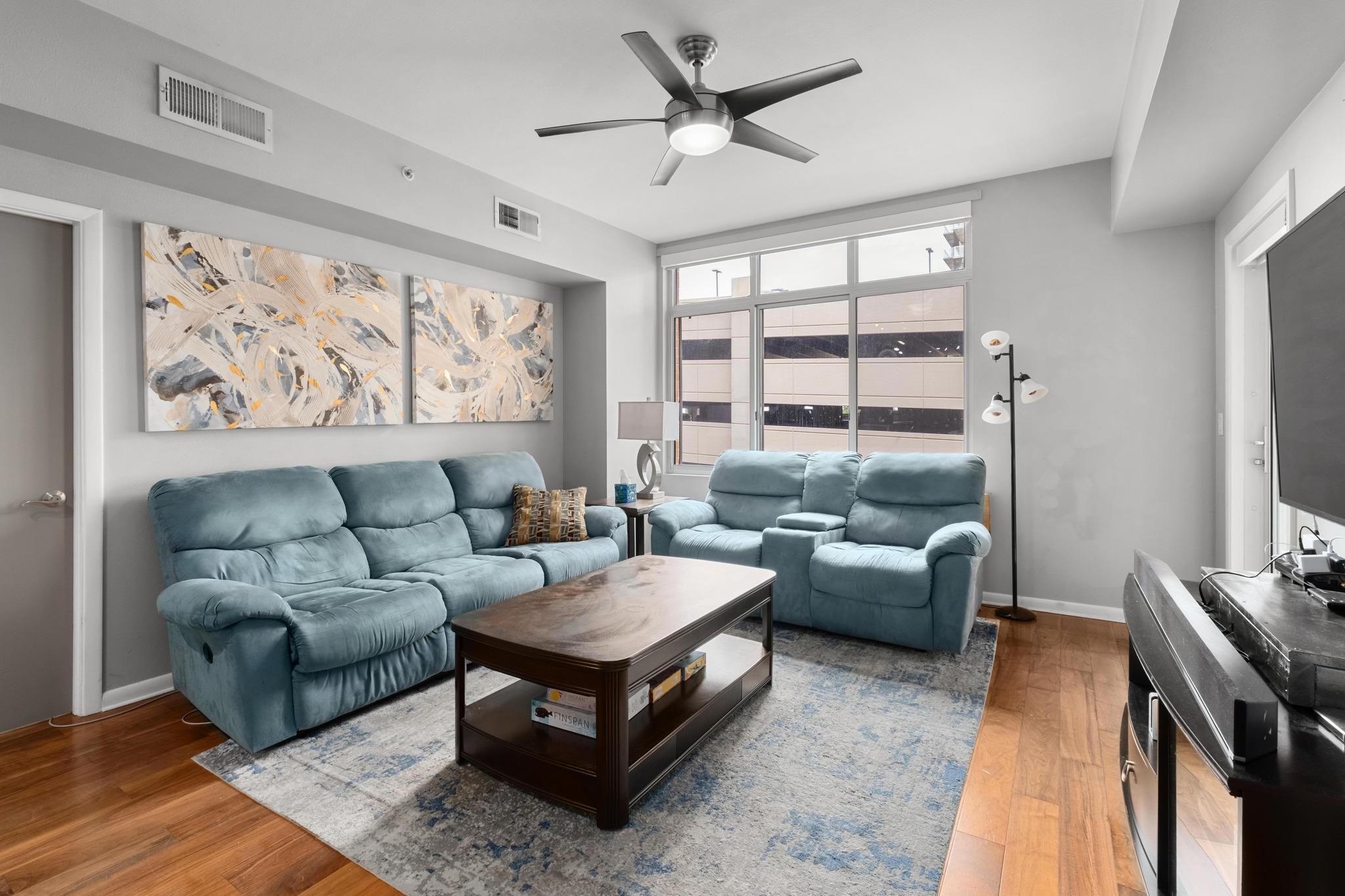 Homes for sale in Austin, TX | 54 Rainey St, Austin, TX 78701