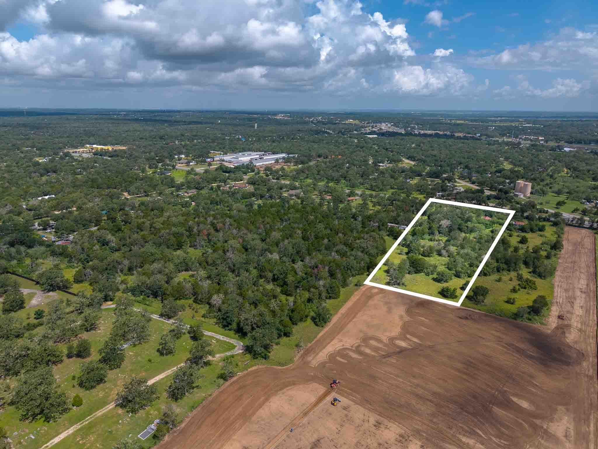 4th image of 239 State Hwy 21 Hwy W, Cedar Creek, TX 78612 | MLS# 9262533