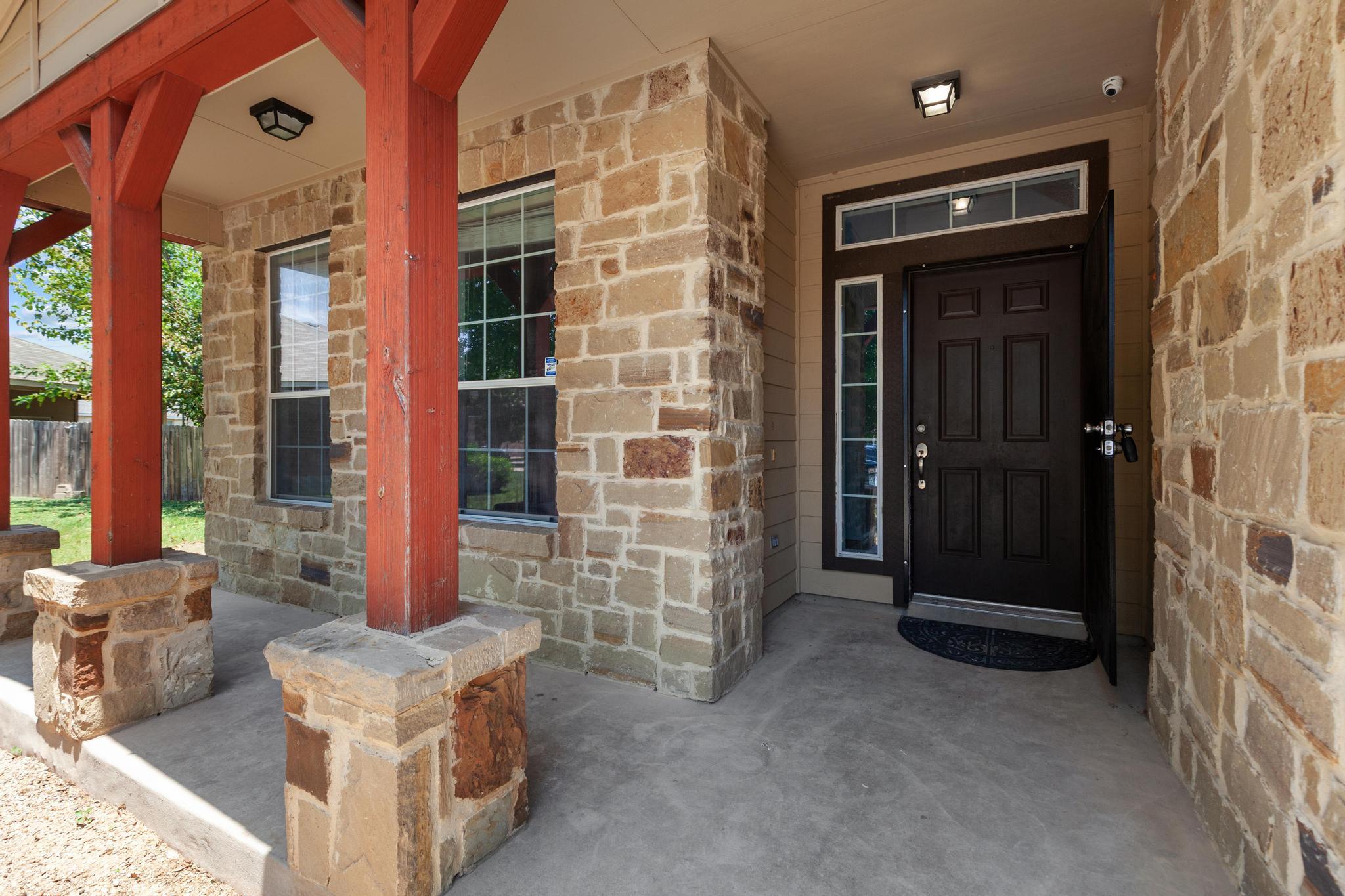 3rd image of 1117 Cockrill Ct, Hutto, TX 78634 | MLS# 8210758