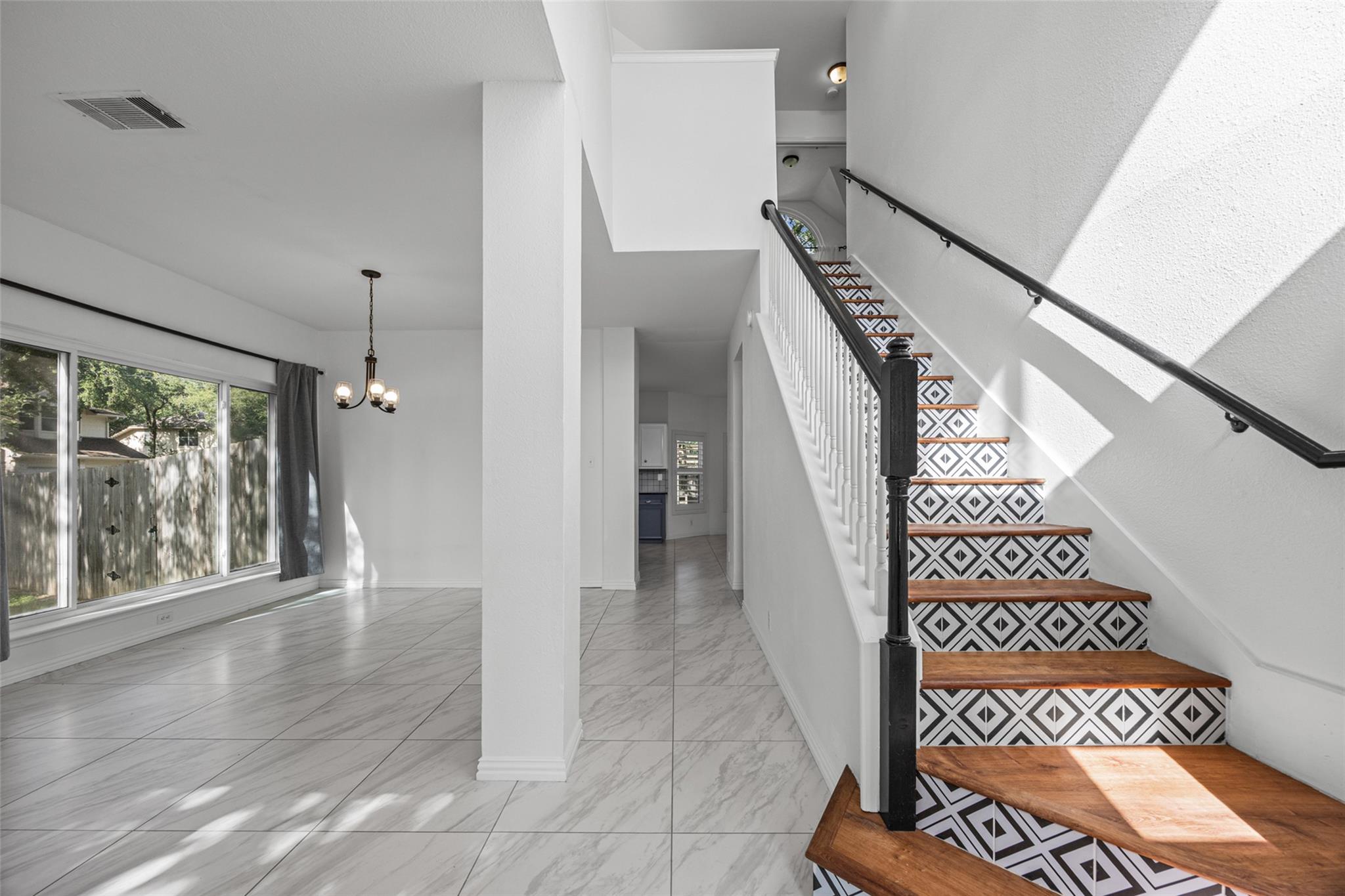 3rd image of 1900 Chaparral Dr, Round Rock, TX 78681 | MLS# 1235160