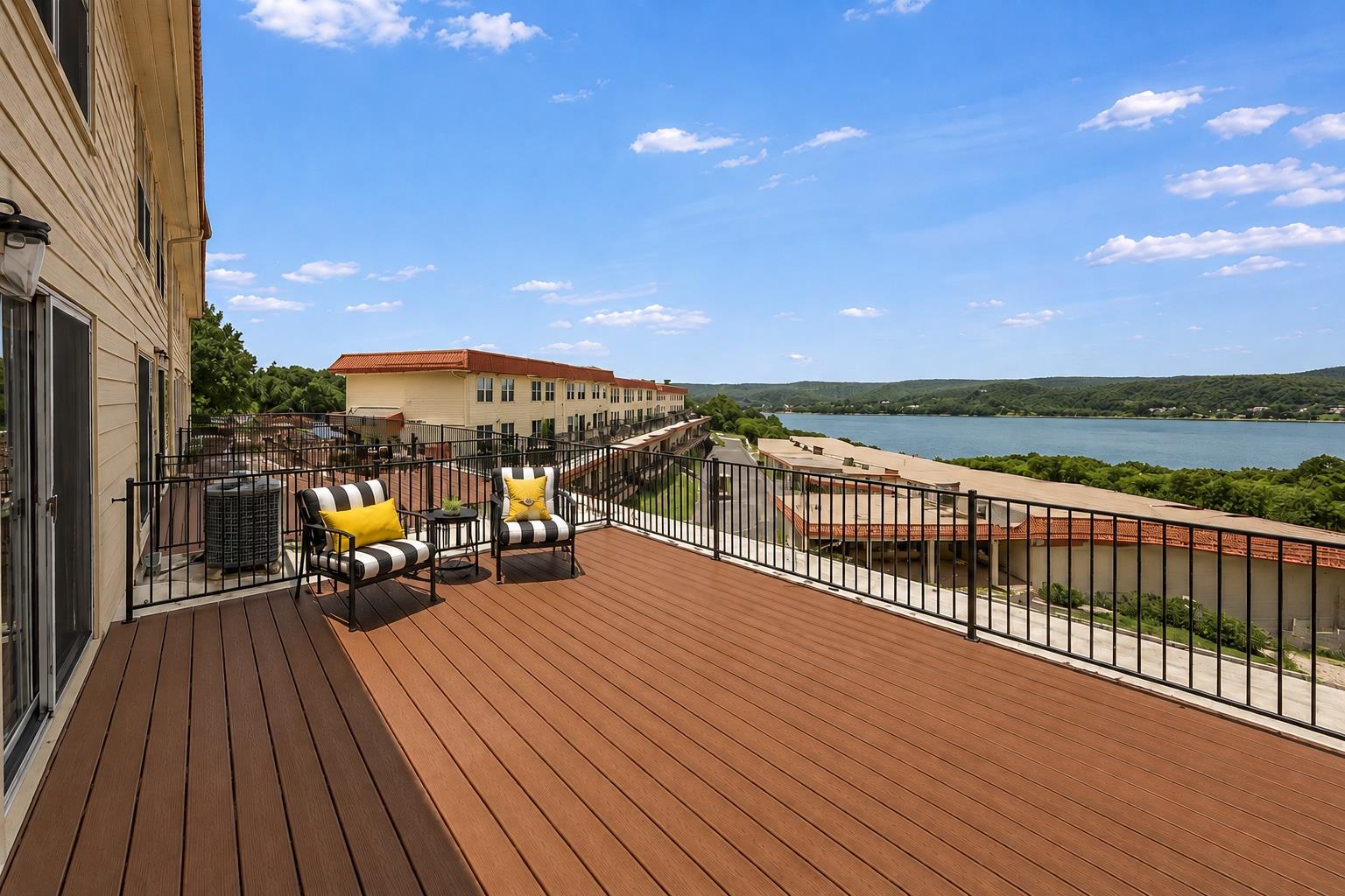 5th image of 3216 Poe Cv, Lago Vista, TX 78645