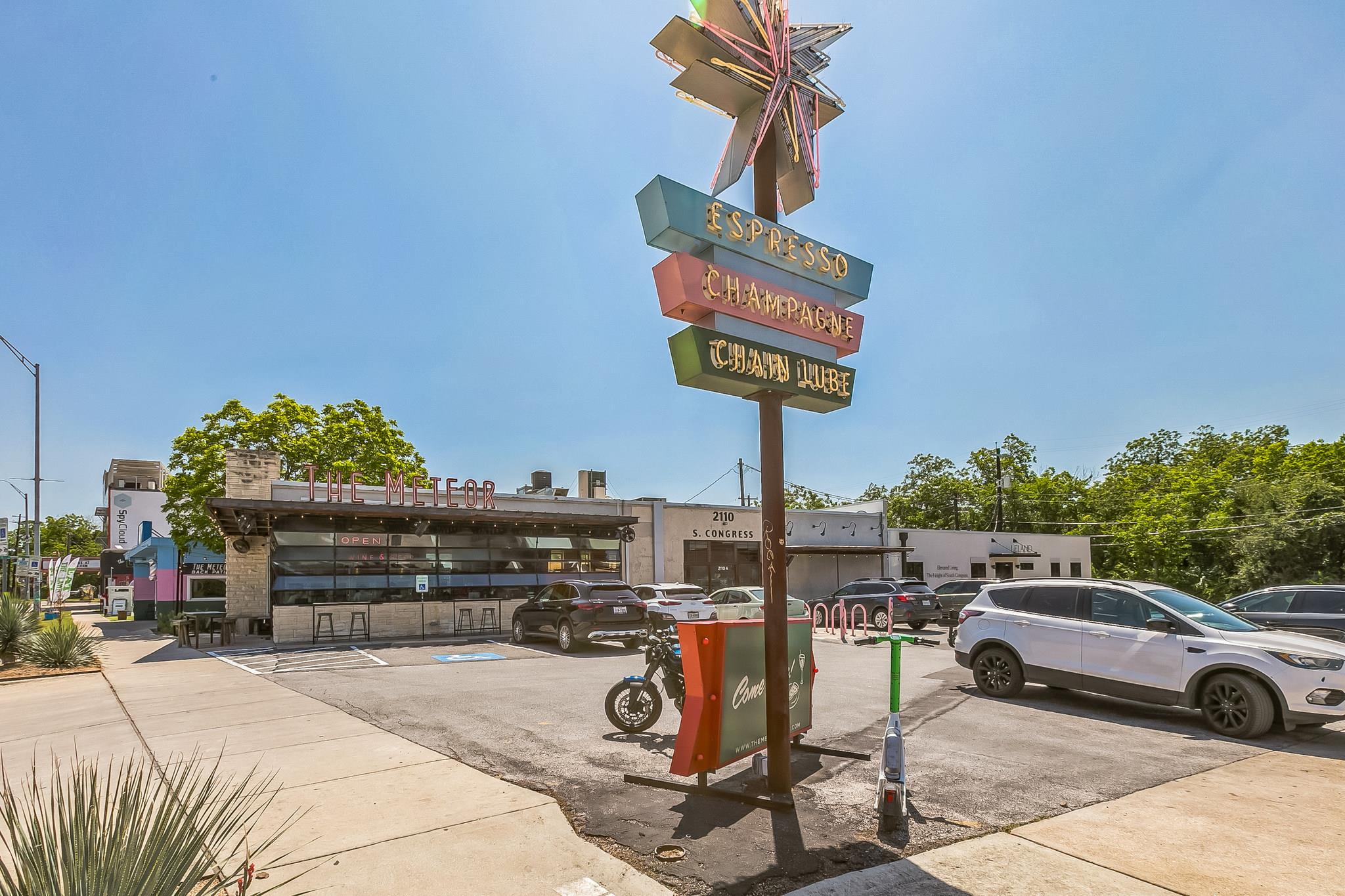 4th image of 300 Crockett St #210, Austin, TX 78704 | MLS# 8379834
