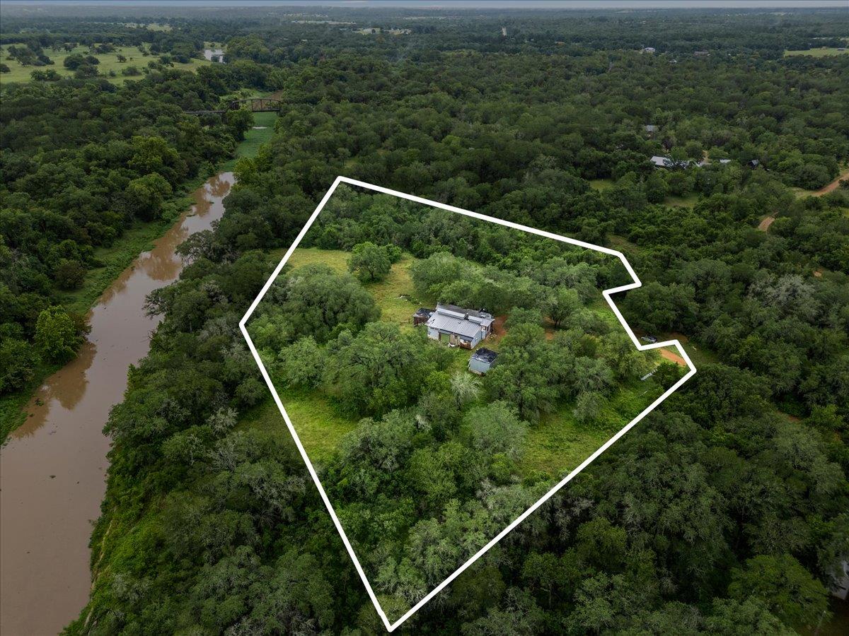 Homes for sale in Smithville, TX | 200 Desiderata Dr, Smithville, TX 78957 | MLS# 9133323