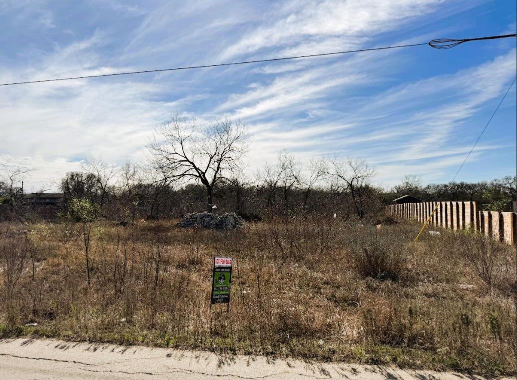 2nd image of 133 Blushing Dr, Cedar Creek, TX 78612 | MLS# 8322368