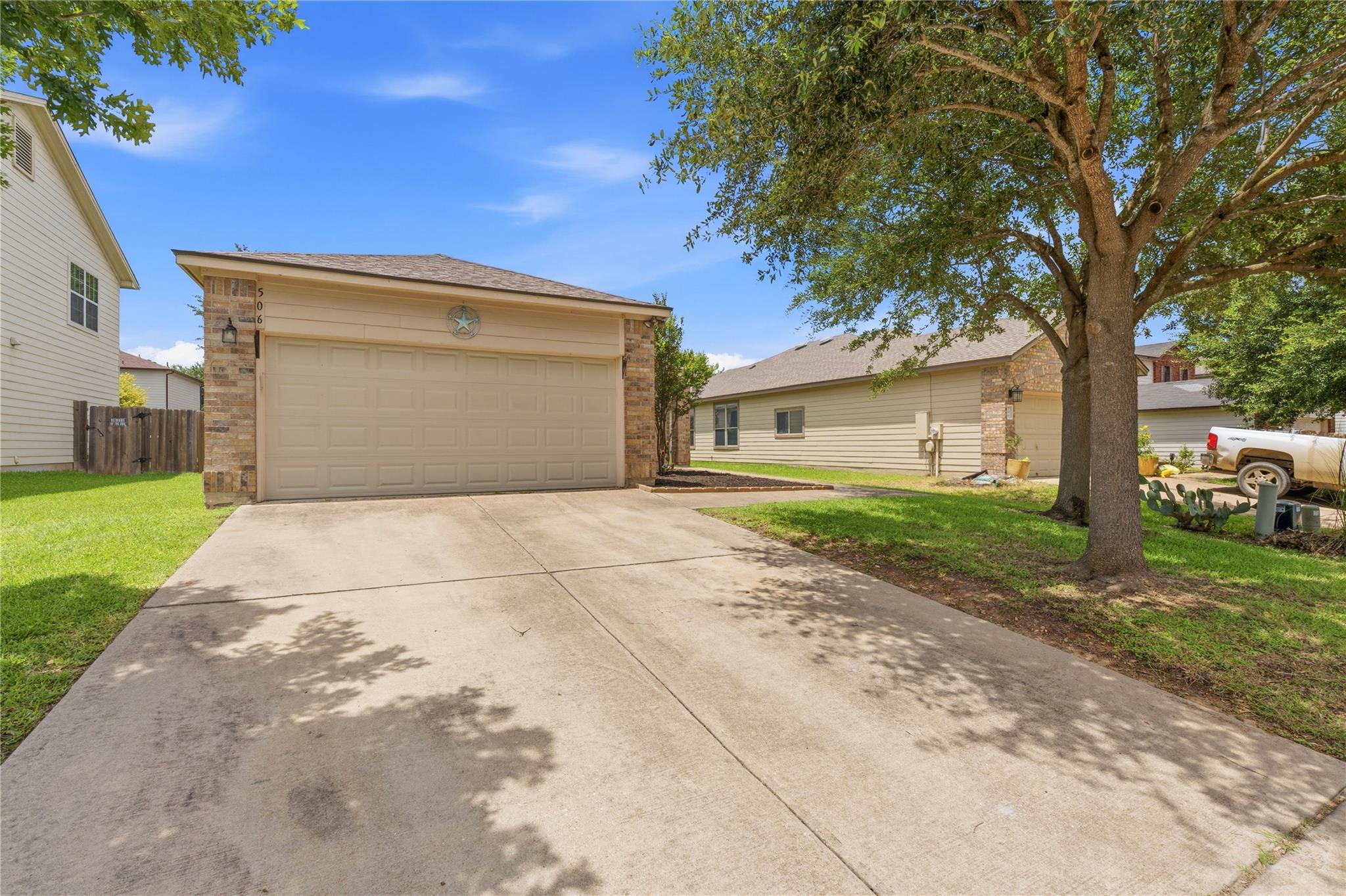 Homes for sale in Taylor, TX | 506 Glacier Point Trl, Taylor, TX 76574 | MLS# 5864381