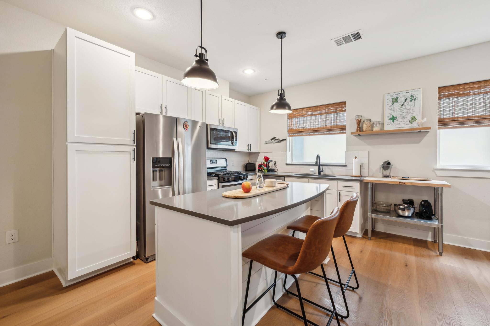 1st image of 2827 Manor Rd #3104, Austin, TX 78722 | MLS# 1209396