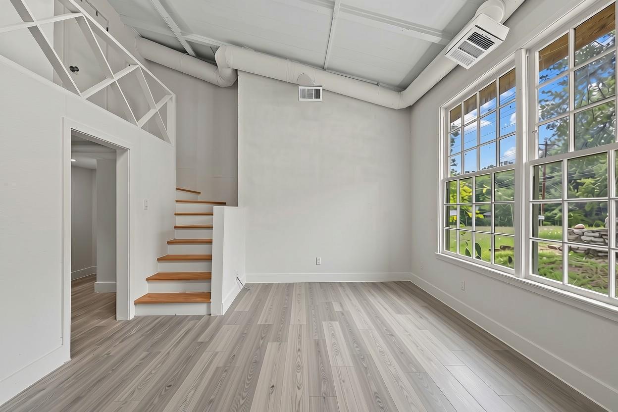 4th image of 3302 Cherrywood Rd, Austin, TX 78722 | MLS# 6704021