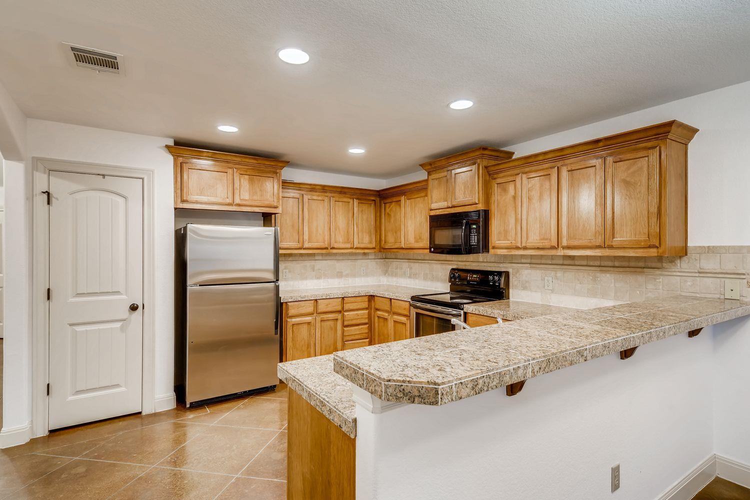 4th image of 300 S Venture Blvd S, Lago Vista, TX 78645 | MLS# 4761355