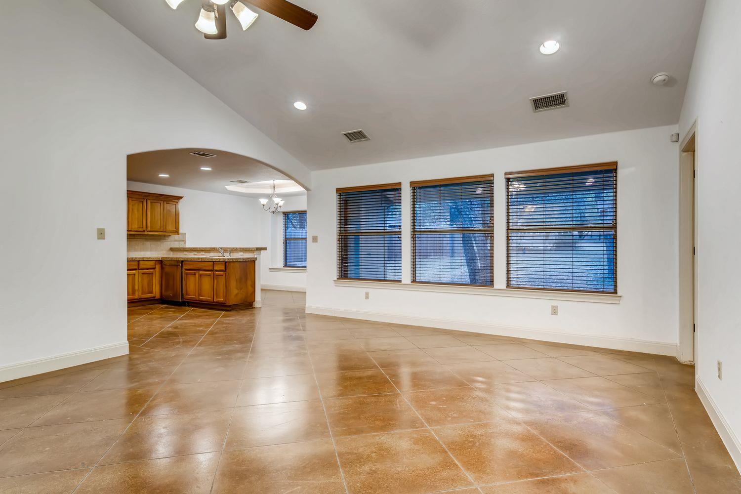 3rd image of 300 S Venture Blvd S, Lago Vista, TX 78645 | MLS# 4761355
