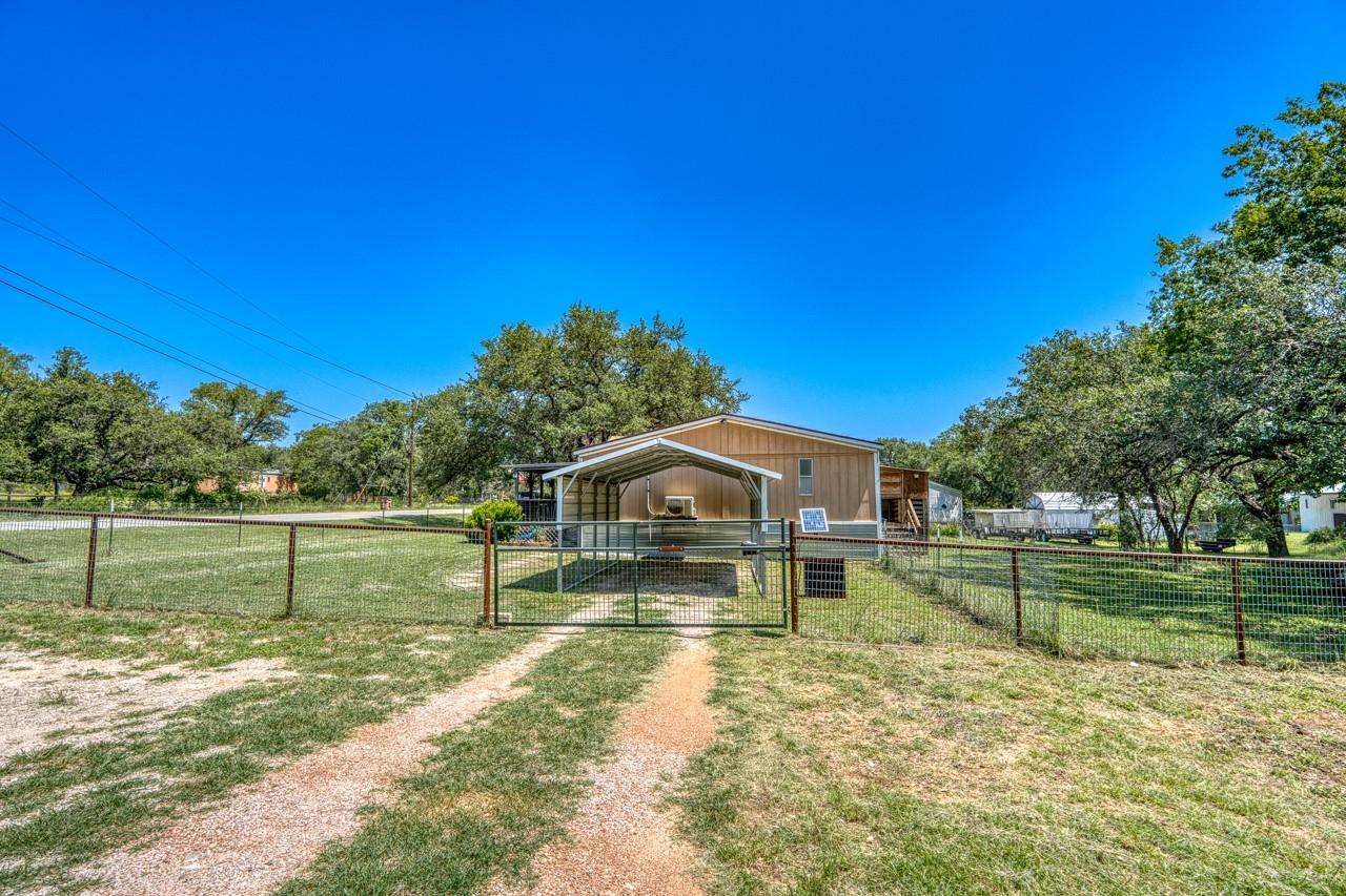 Homes for sale in Johnson City, TX | 122 Heritage Dr, Johnson City, TX 78636 | MLS# 2632544