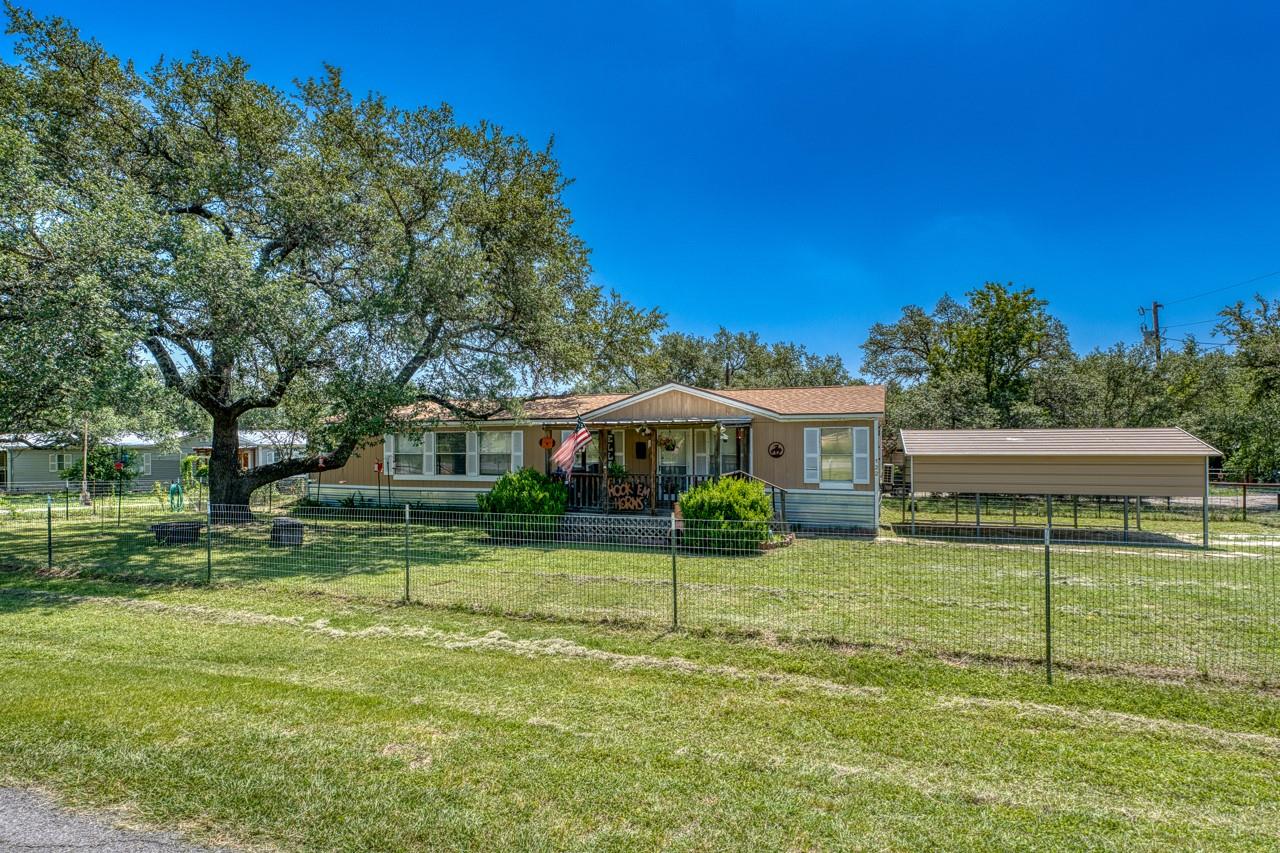 Homes for sale in Johnson City, TX | 122 Heritage Dr, Johnson City, TX 78636 | MLS# 2632544
