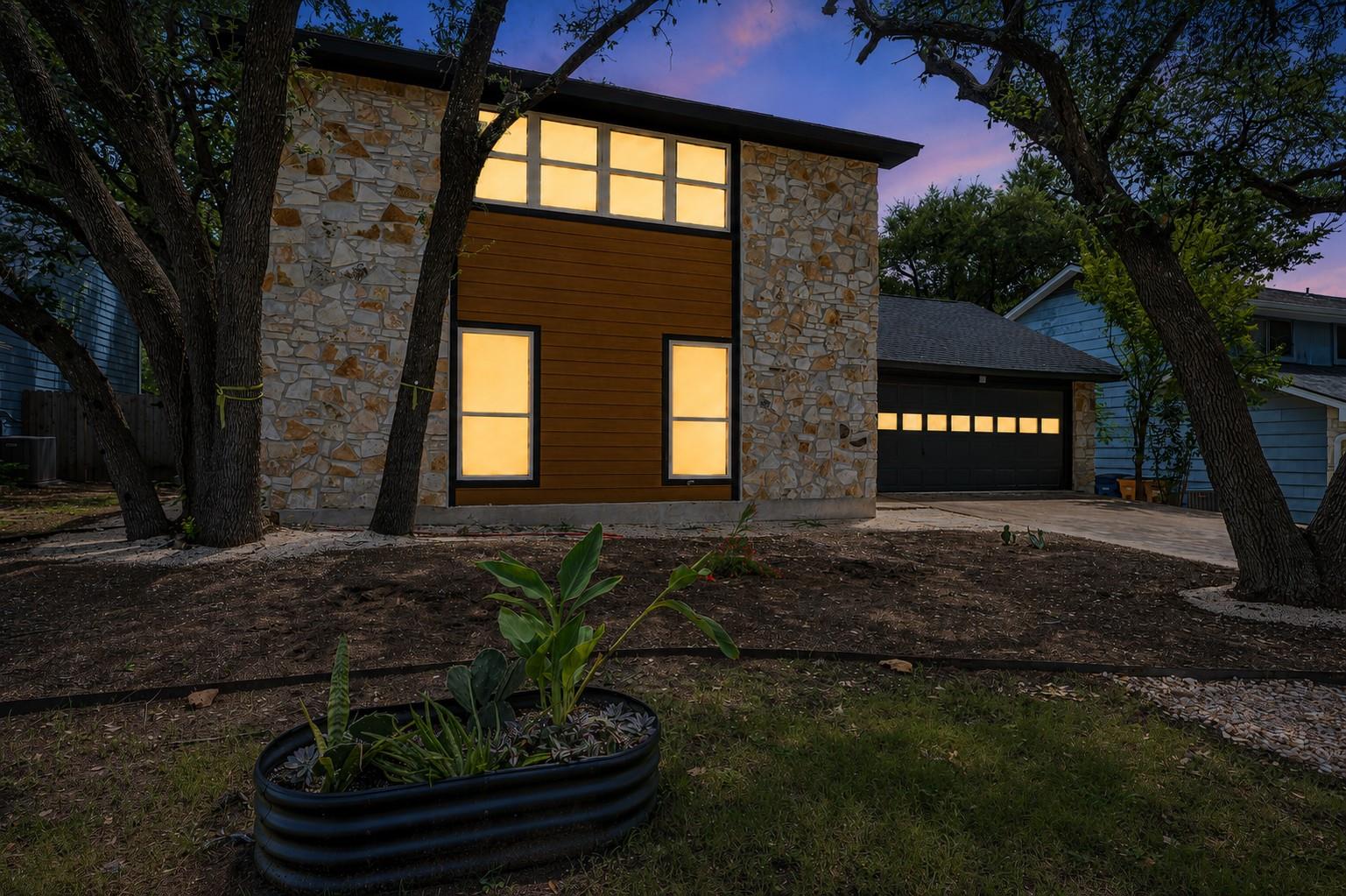 2nd image of 415 Baldridge Dr, Austin, TX 78748 | MLS# 2587475