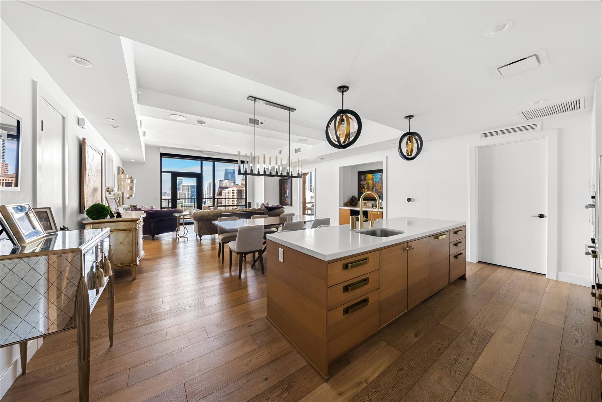 4th image of 70 Rainey St #2106, Austin, TX 78701 | MLS# 8656207