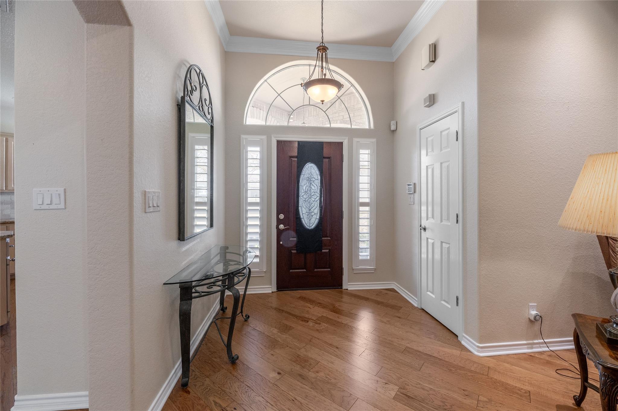 3rd image of 356 Mahan St, Meadowlakes, TX 78654 | MLS# 1455976
