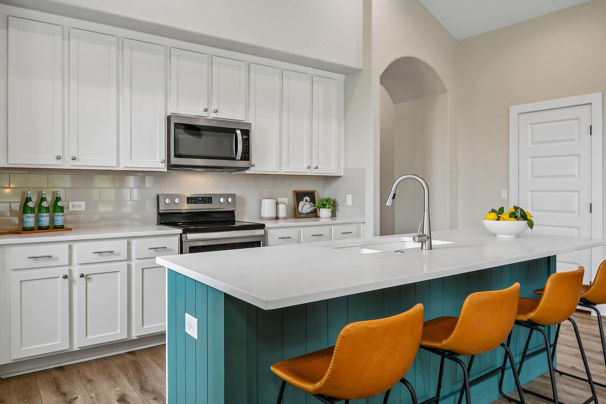 2nd image of 2909 Davis Cv, Lago Vista, TX 78645 | MLS# 8940900