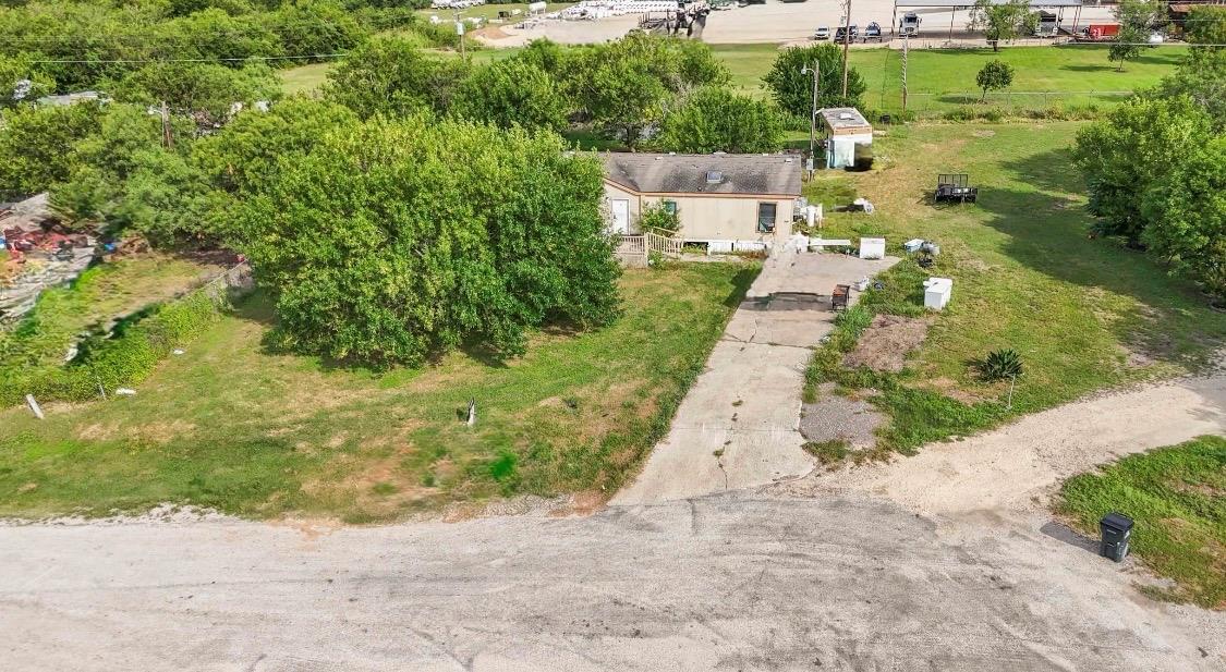 2nd image of 113 Red Head Cv, San Marcos, TX 78666 | MLS# 2226798