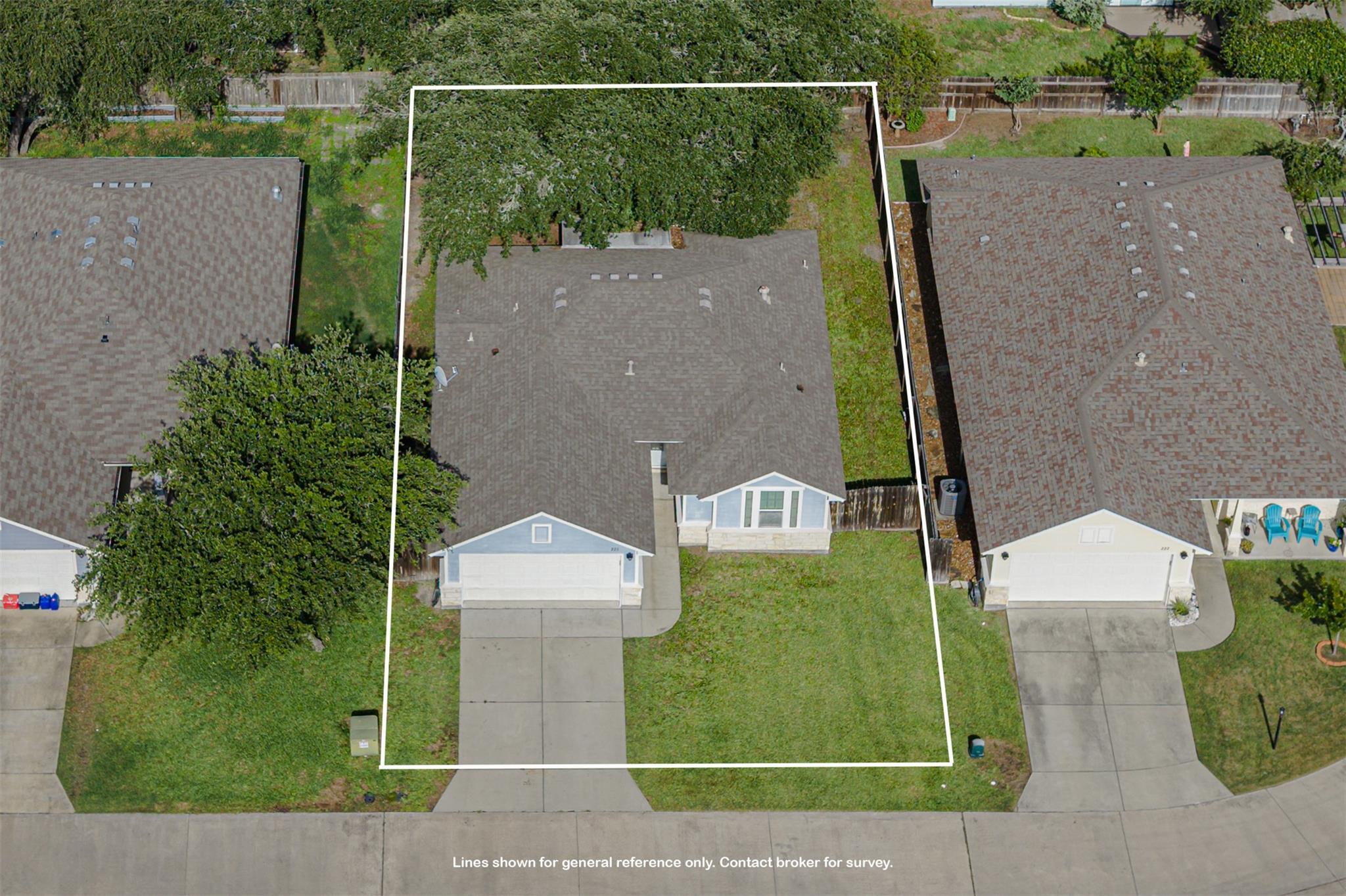2nd image of 220 Sandollar Cir, Rockport, TX 78382 | MLS# 6468329