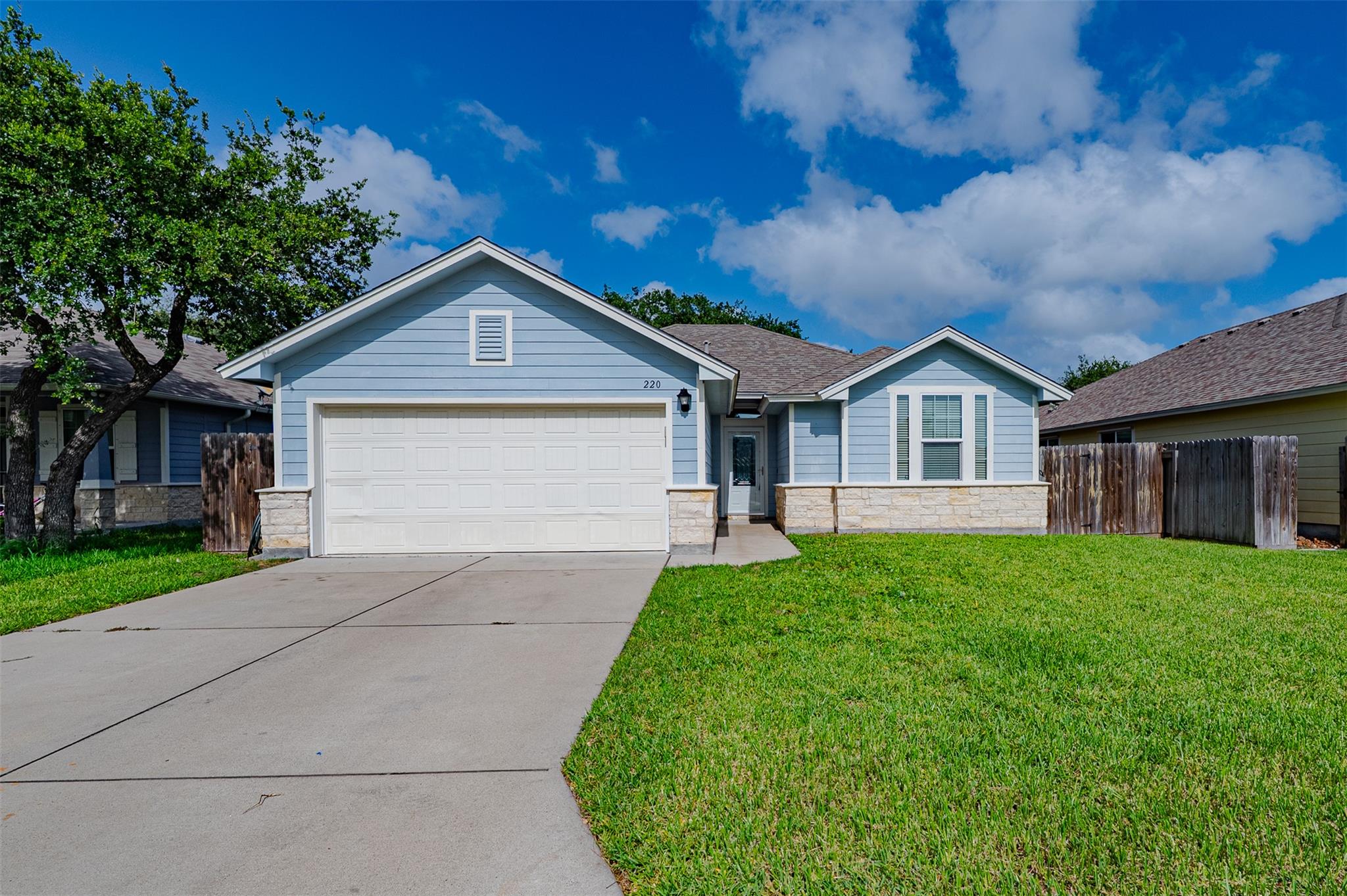 1st image of 220 Sandollar Cir, Rockport, TX 78382 | MLS# 6468329
