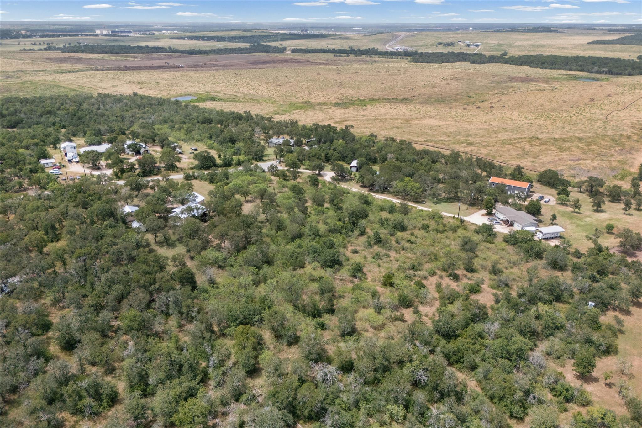 29th image of 153 Saldana Dr, Cedar Creek, TX 78612 | MLS# 9176489