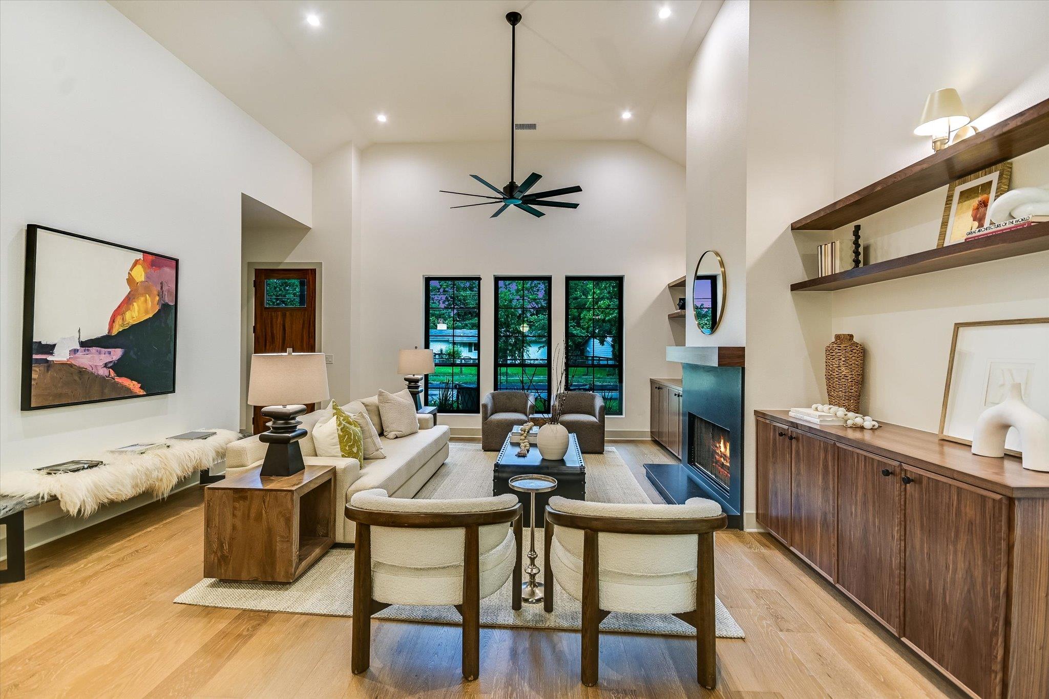 5th image of 8512 Rockwood Ln, Austin, TX 78757 | MLS# 4244571