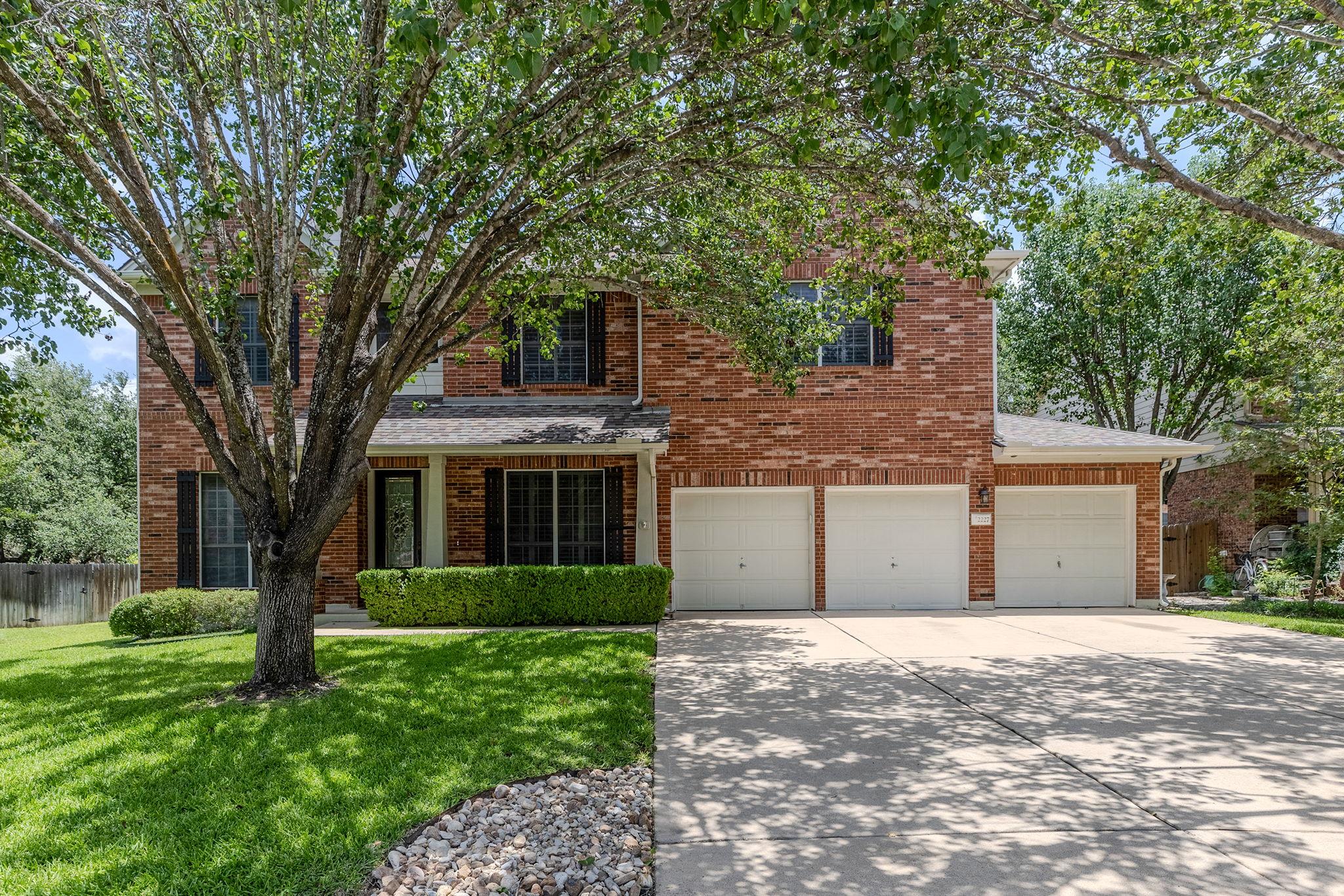 2nd image of 2227 Buena Vista Ln, Round Rock, TX 78665 | MLS# 1565847