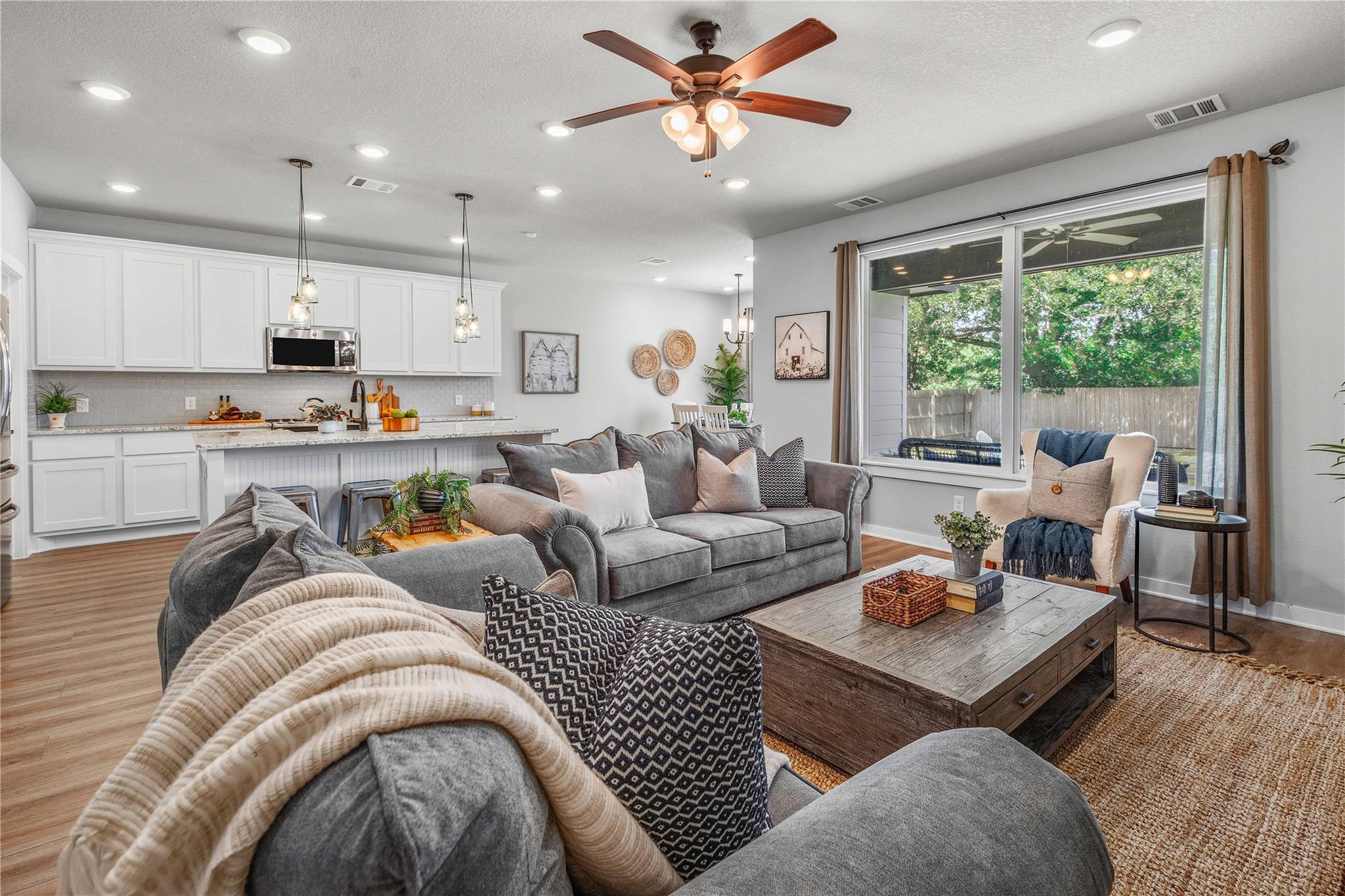 3rd image of 4117 Vintage Estates Ct, Bryan, TX 77808 | MLS# 3940592
