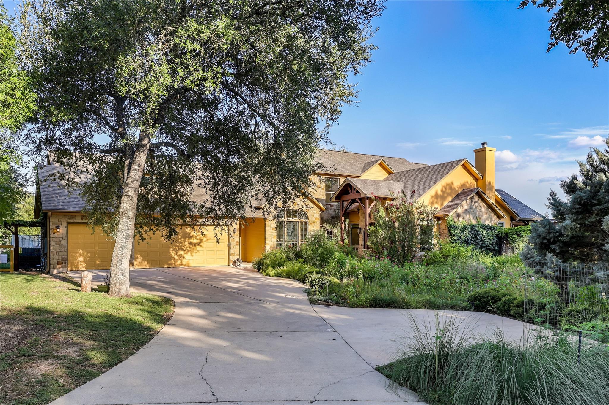 3rd image of 9512 Vera Cruz Rd, Austin, TX 78737 | MLS# 2313261