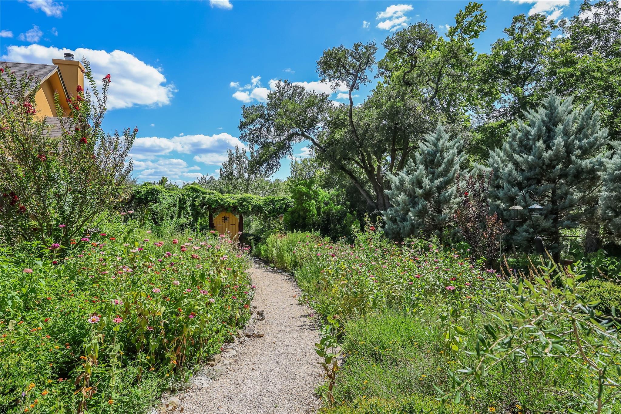 5th image of 9512 Vera Cruz Rd, Austin, TX 78737 | MLS# 2313261