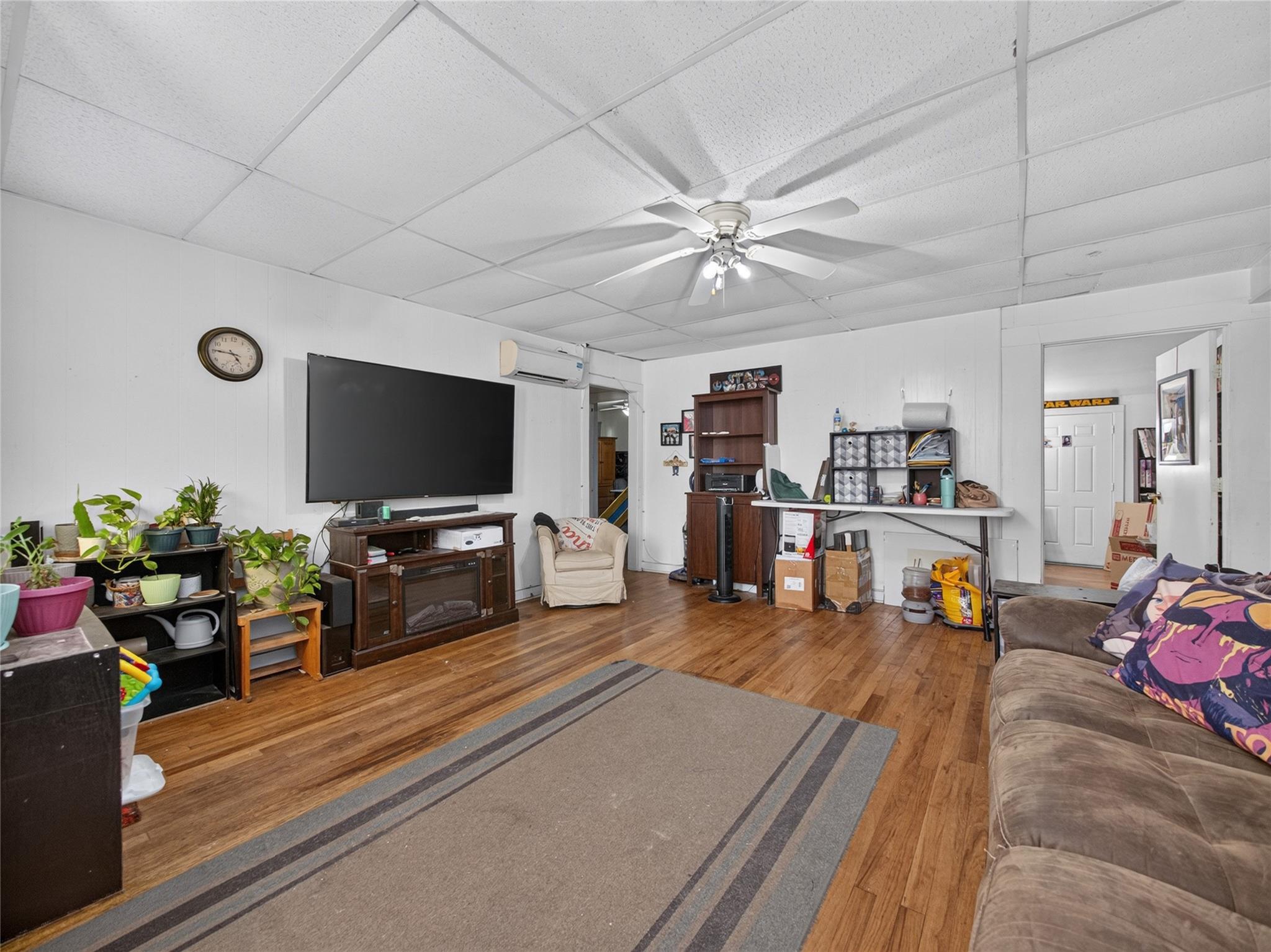 4th image of 203 Hudgins St, Smithville, TX 78957 | MLS# 3157976