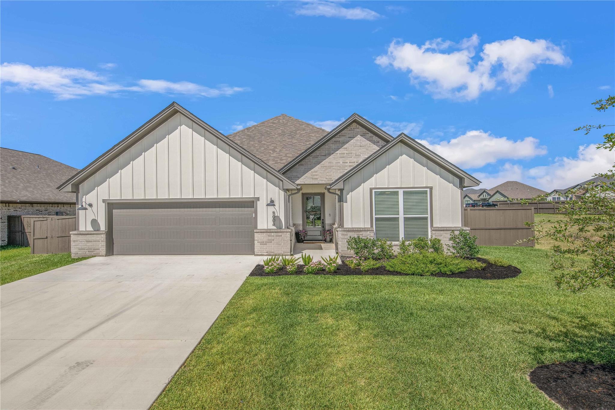 1st image of 5004 Booth Falls Trl, Bryan, TX 77802 | MLS# 1752413