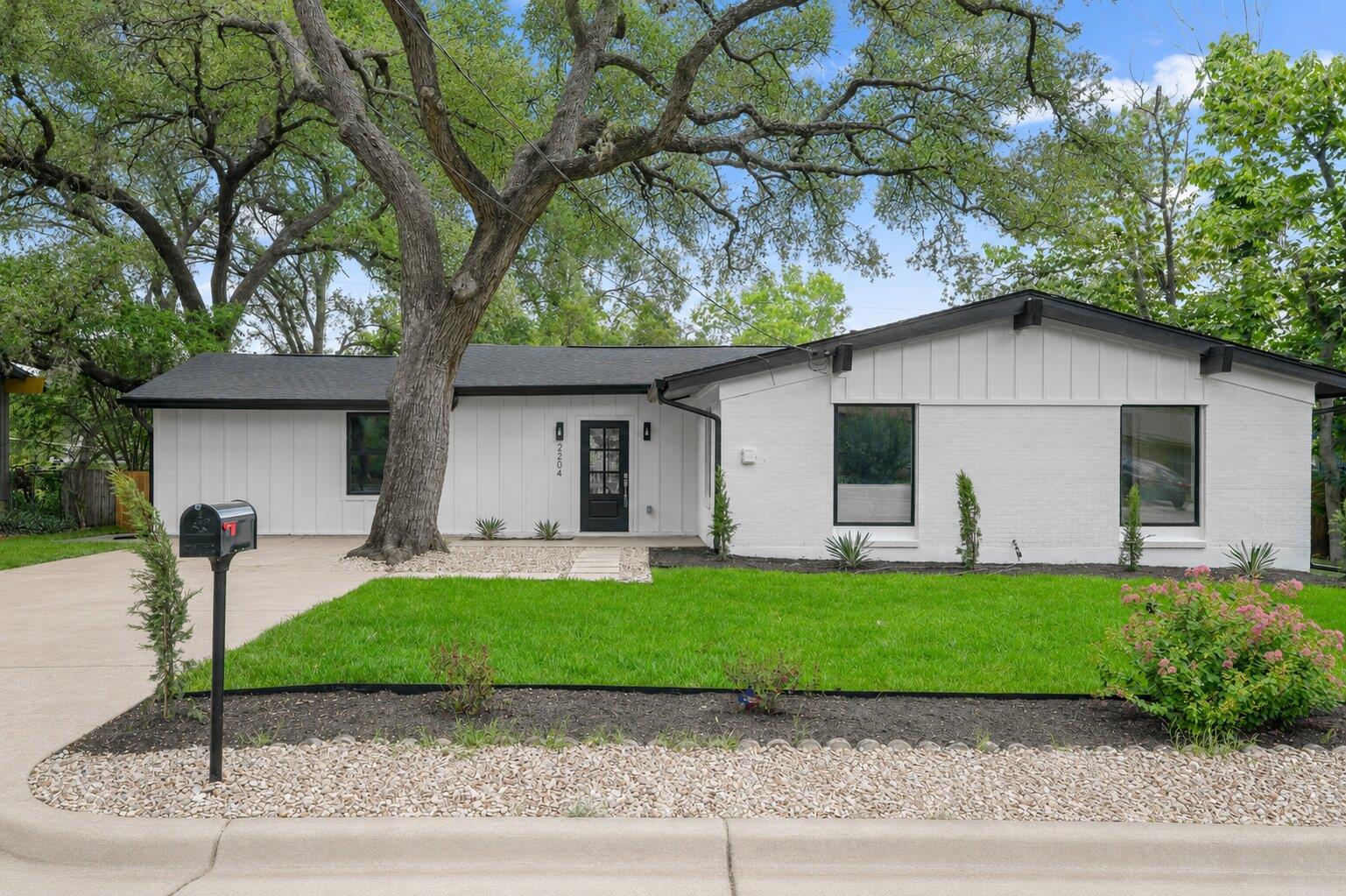 2nd image of 2204 Fair Oaks Dr, Austin, TX 78745 | MLS# 7761734