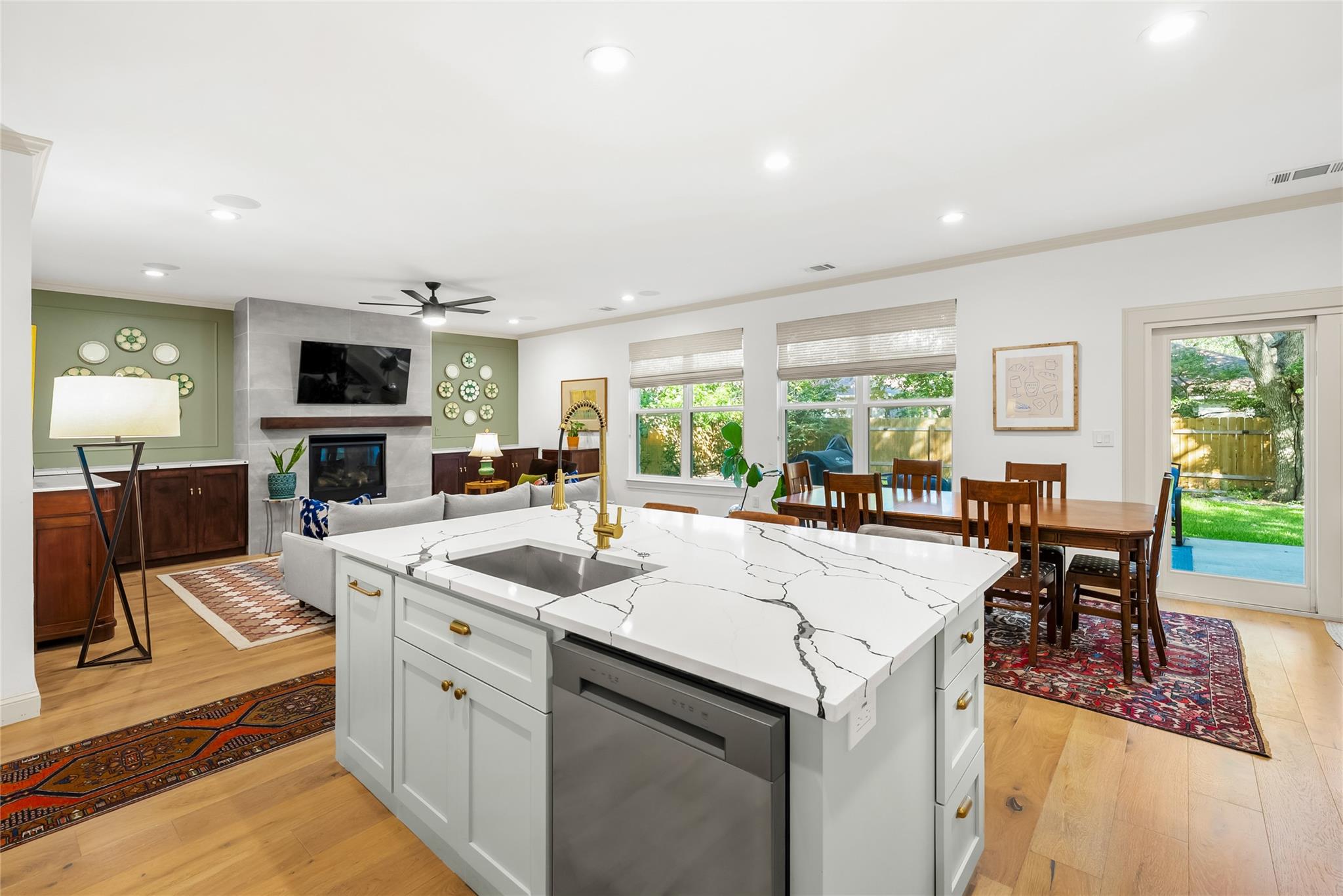 2nd image of 5914 Salcon Cliff Dr, Austin, TX 78749 | MLS# 4691121