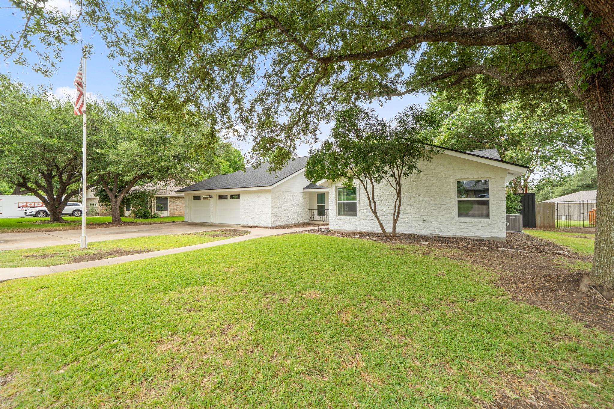 3rd image of 1403 Stone Ridge Dr, Taylor, TX 76574 | MLS# 4964921