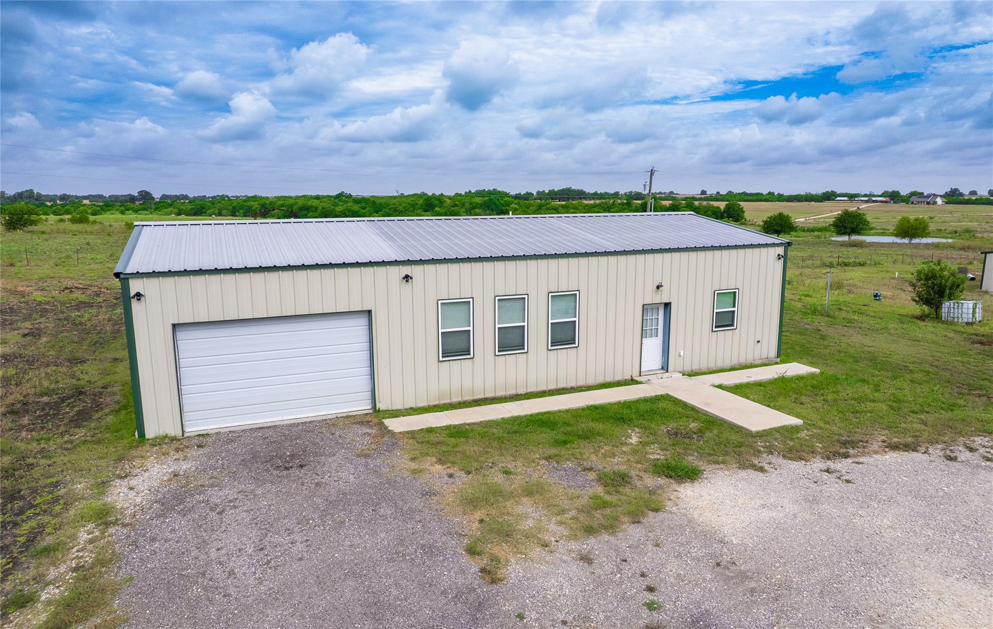 2nd image of 1889 County Road 487, Taylor, TX 76574 | MLS# 5023587