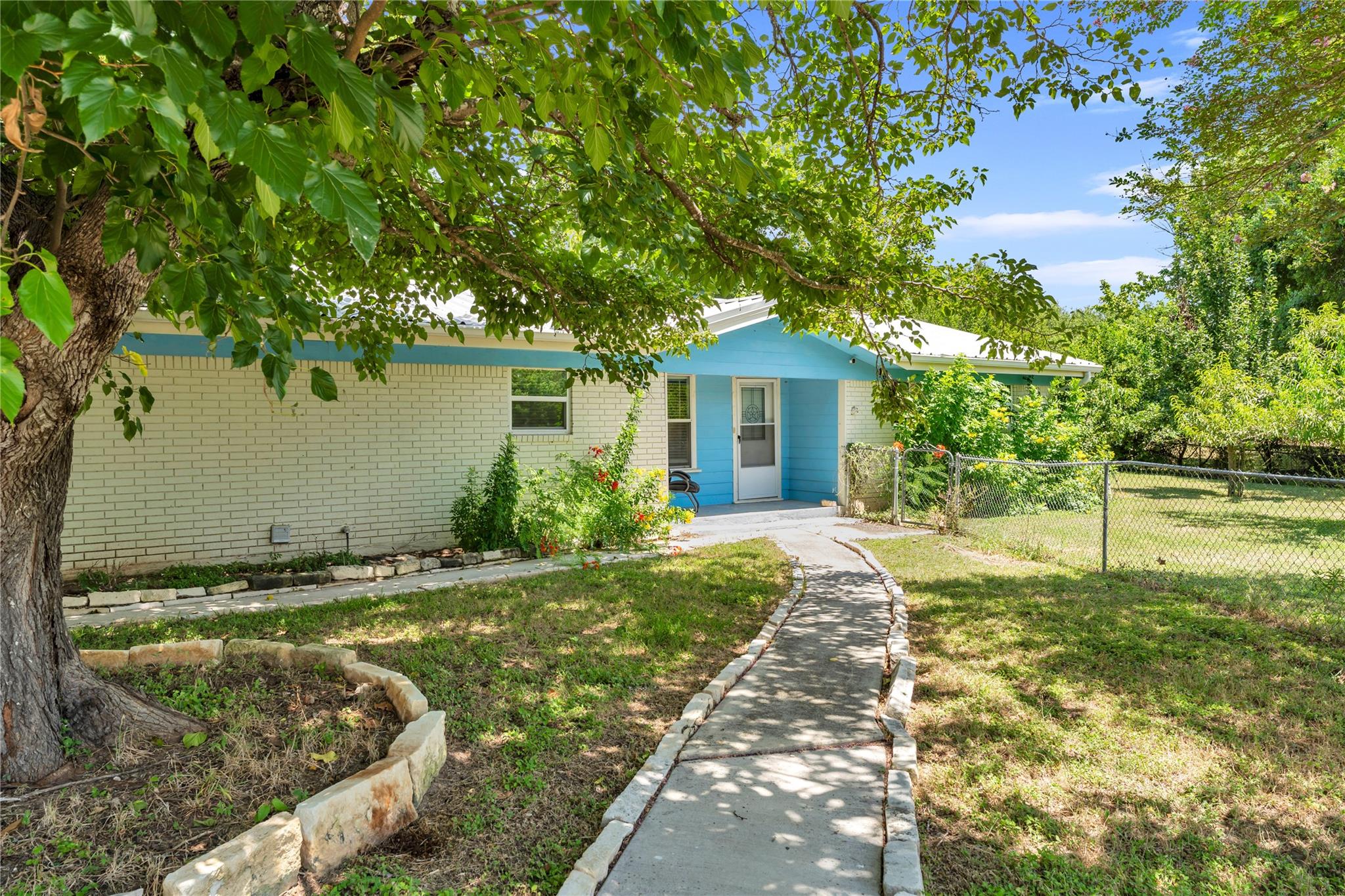2nd image of 505 Chisum Trl, Burnet, TX 78611 | MLS# 9307573